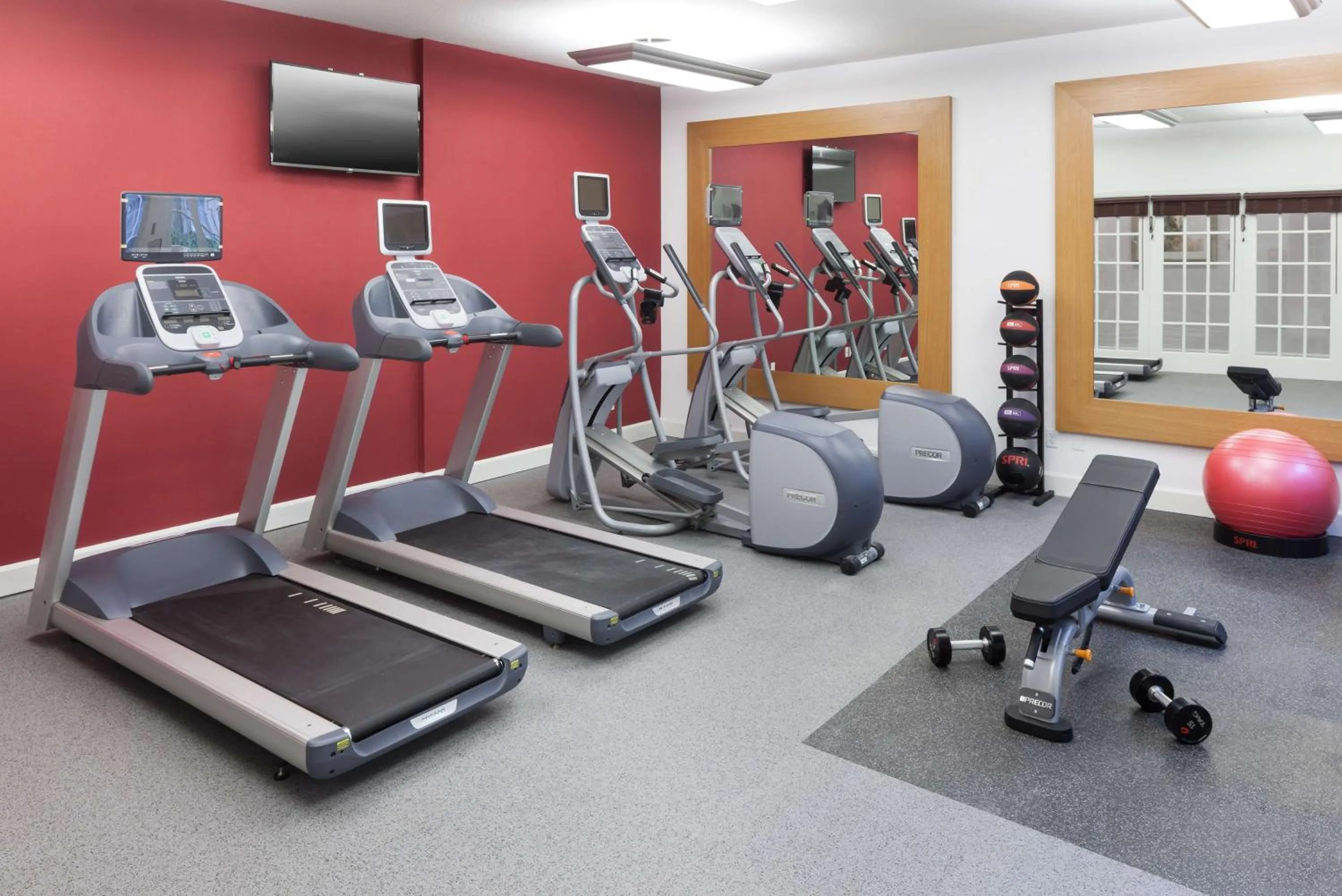 Fitness centre/facilities in Homewood Suites by Hilton Seattle-Tacoma Airport/Tukwila