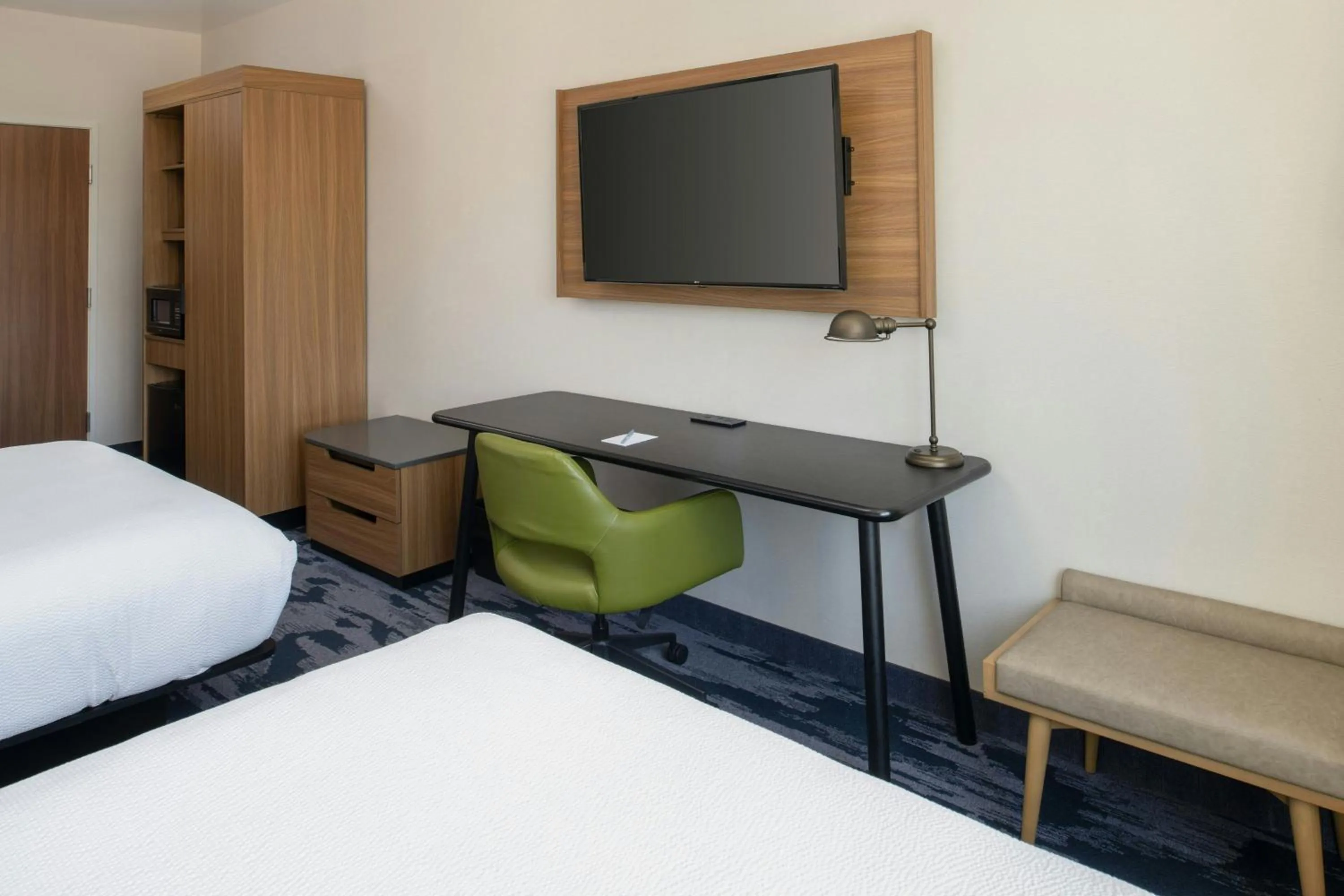 Photo of the whole room, Bed in Fairfield by Marriott Inn & Suites Scottsdale Old Town