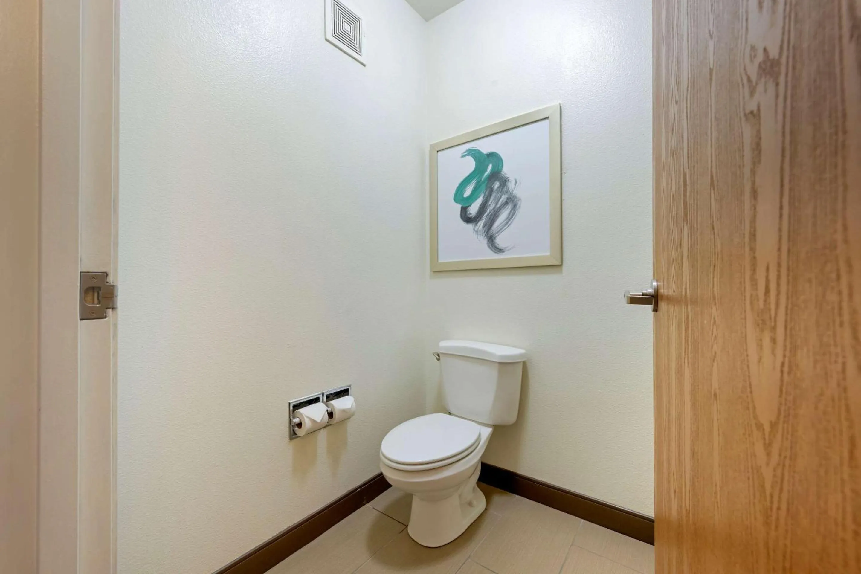 Bathroom in Comfort Inn Camp Verde I-17