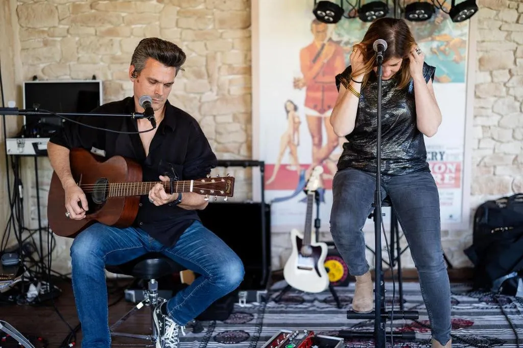 Lounge or bar in LA FERME DE LA HUPPE