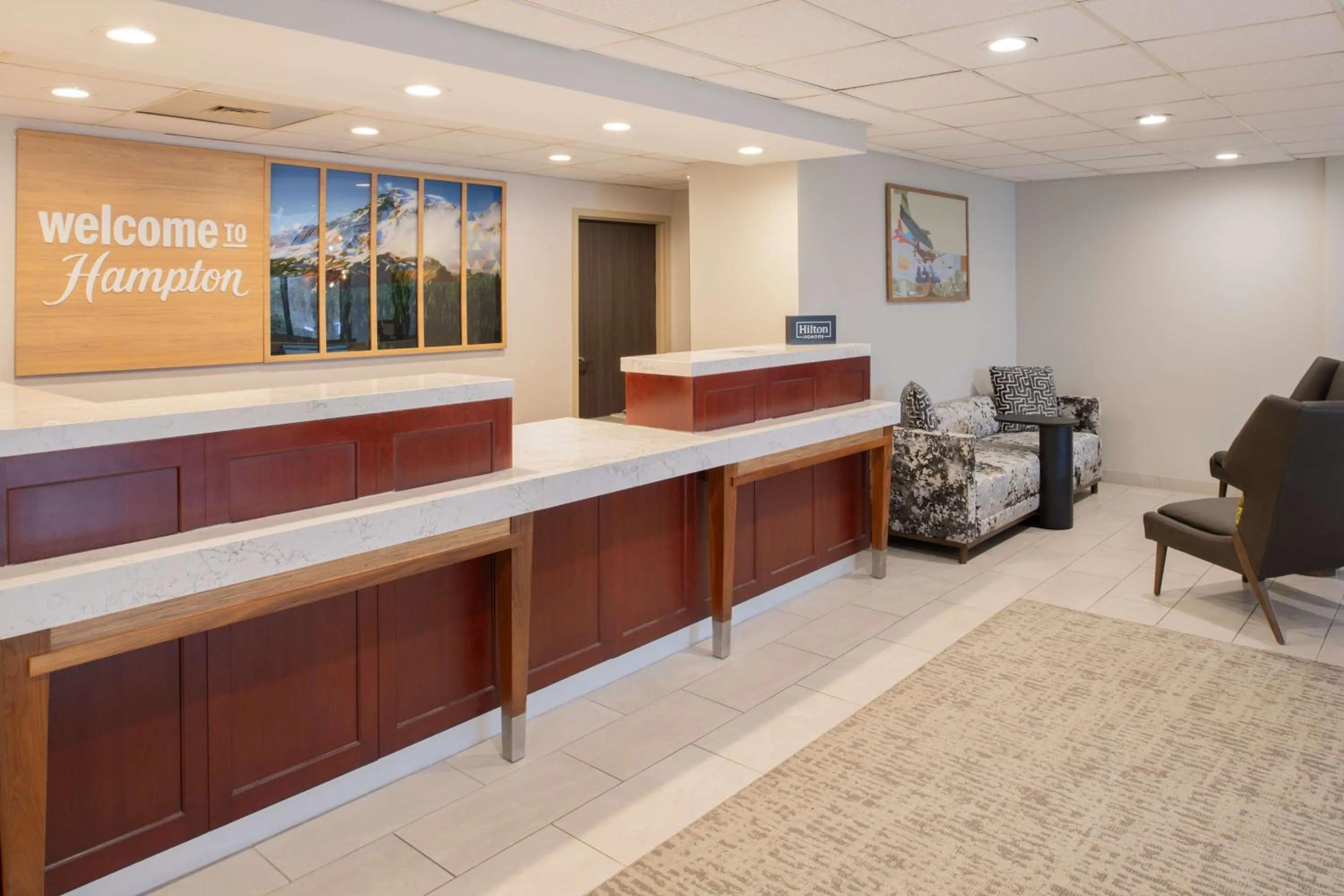Lobby or reception in Hampton Inn Seattle/Southcenter