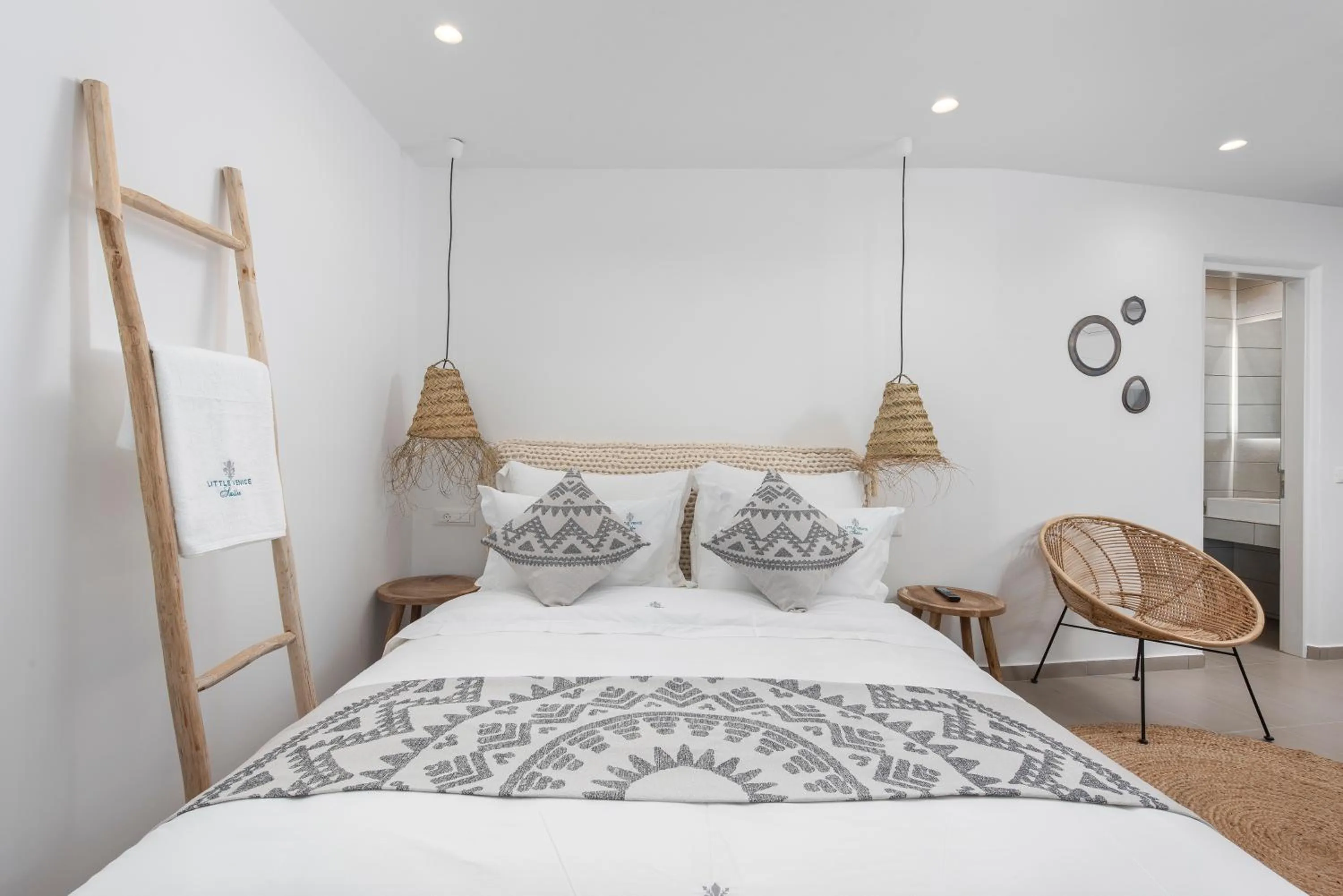 Bedroom, Bed in Little Venice Villas