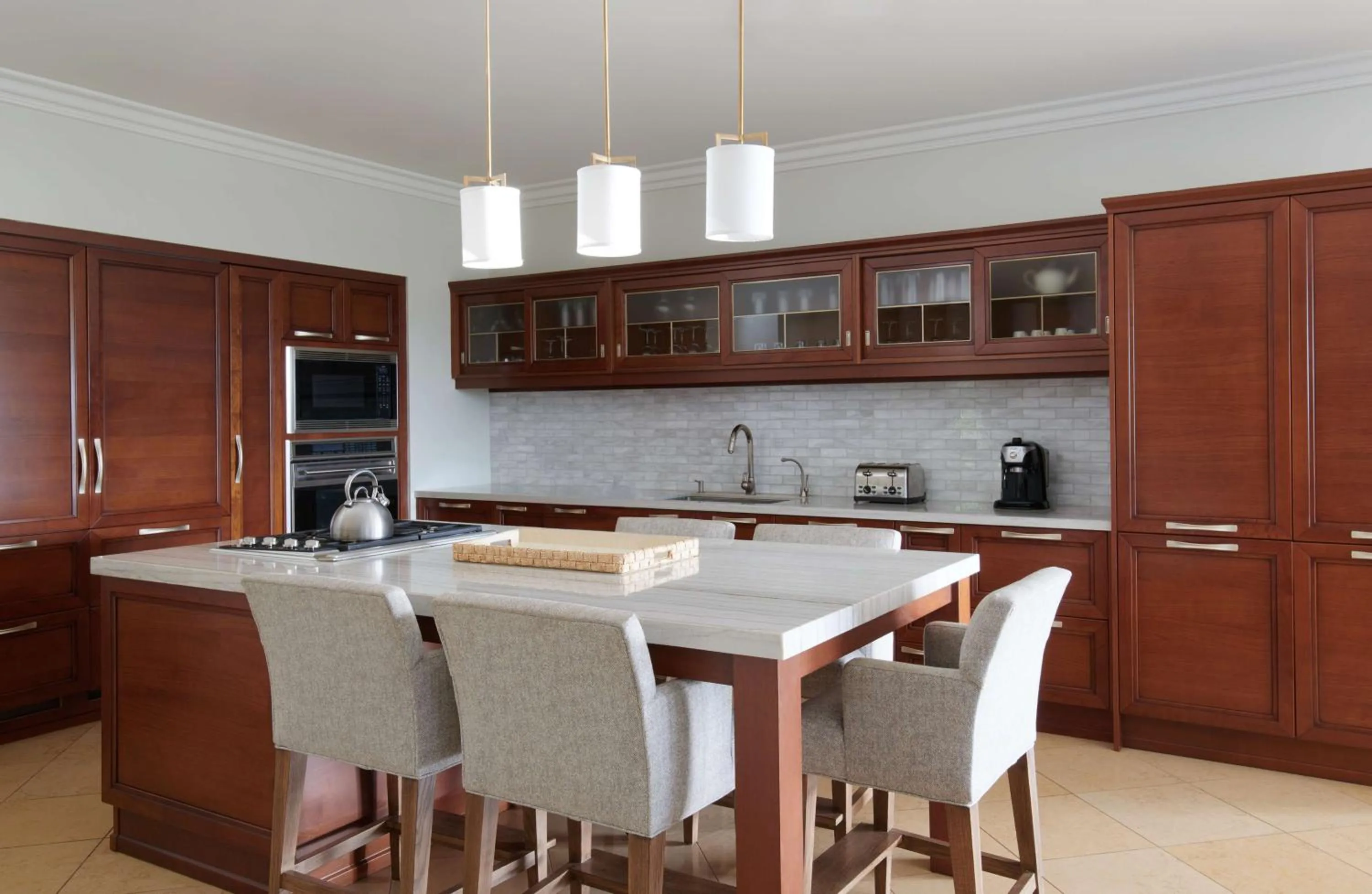 Kitchen or kitchenette in Ho'olei at Grand Wailea