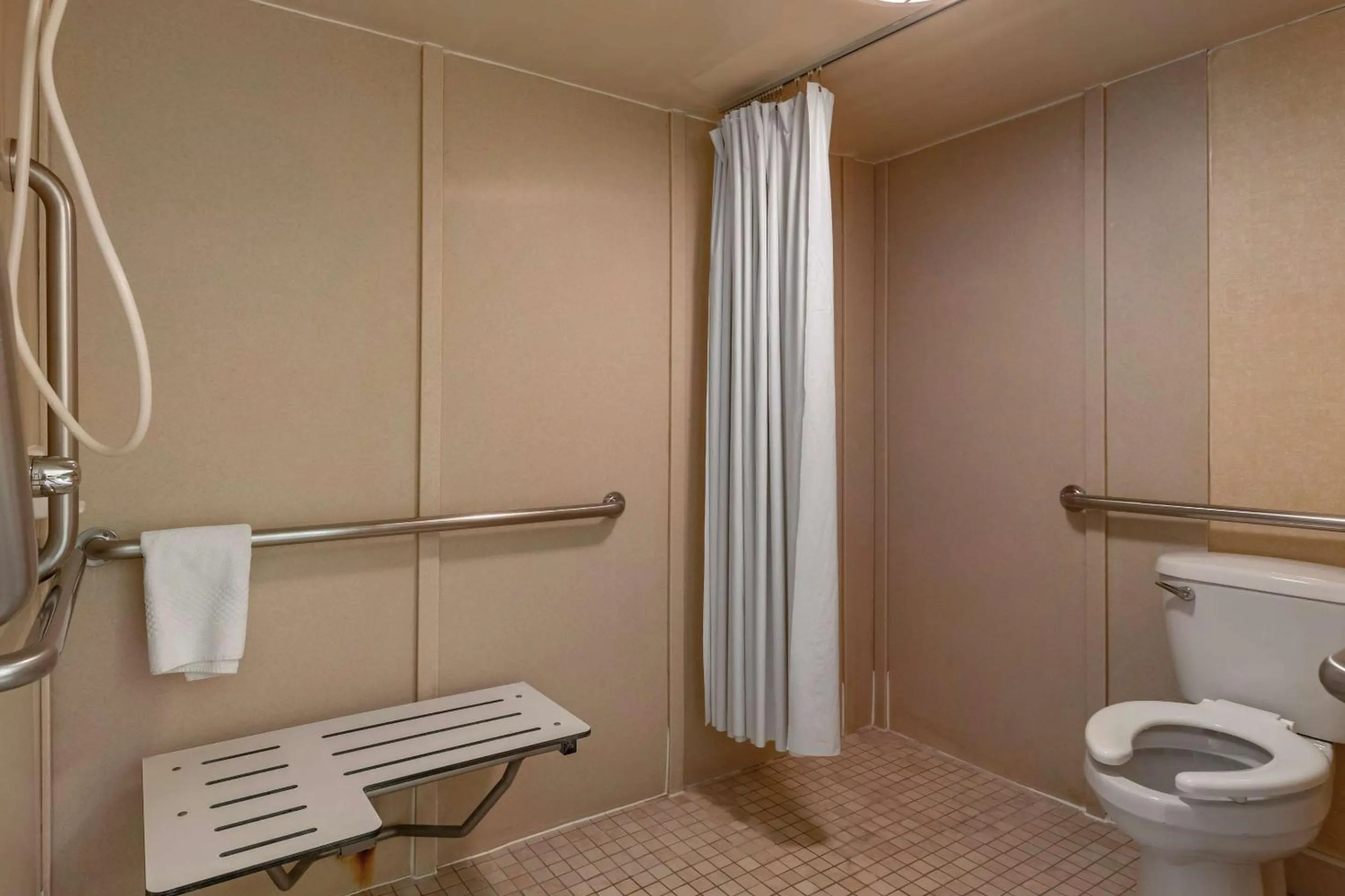 Bedroom in Quality Inn Barstow Route 66