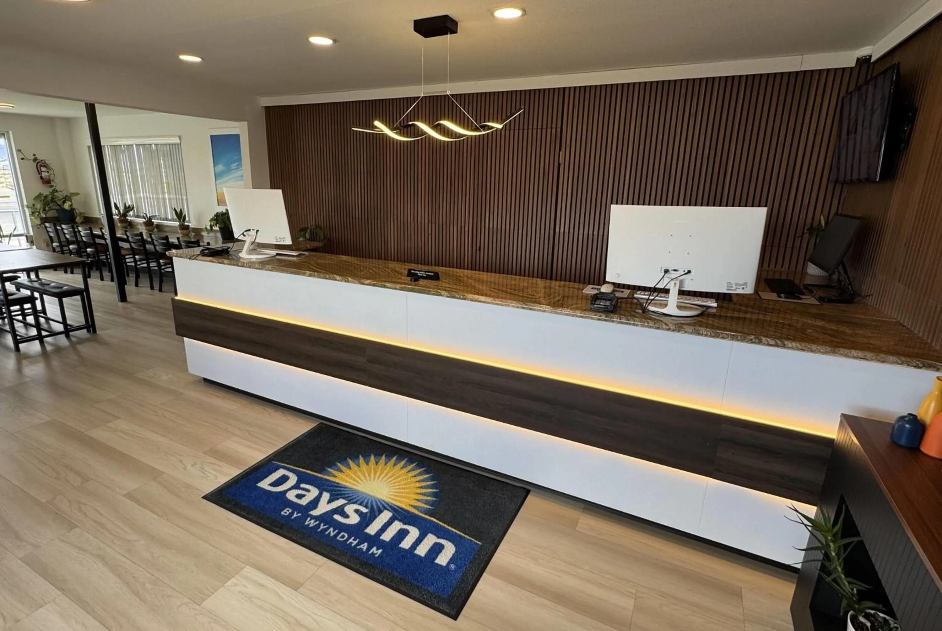 Lobby or reception in Days Inn by Wyndham Ridgecrest near China Lake Naval Station