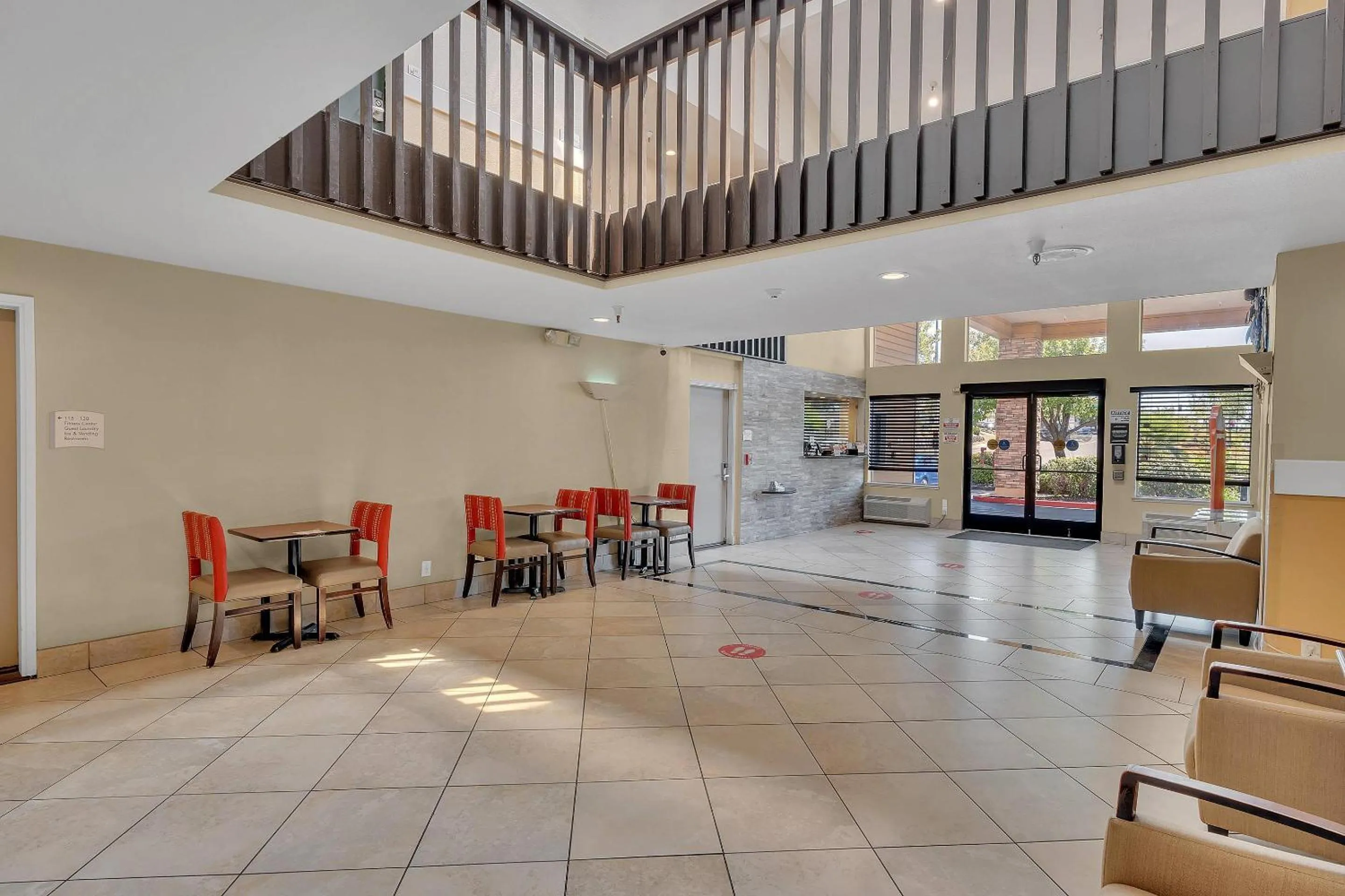 Lobby or reception in Quality Inn near Six Flags Discovery Kingdom-Napa Valley