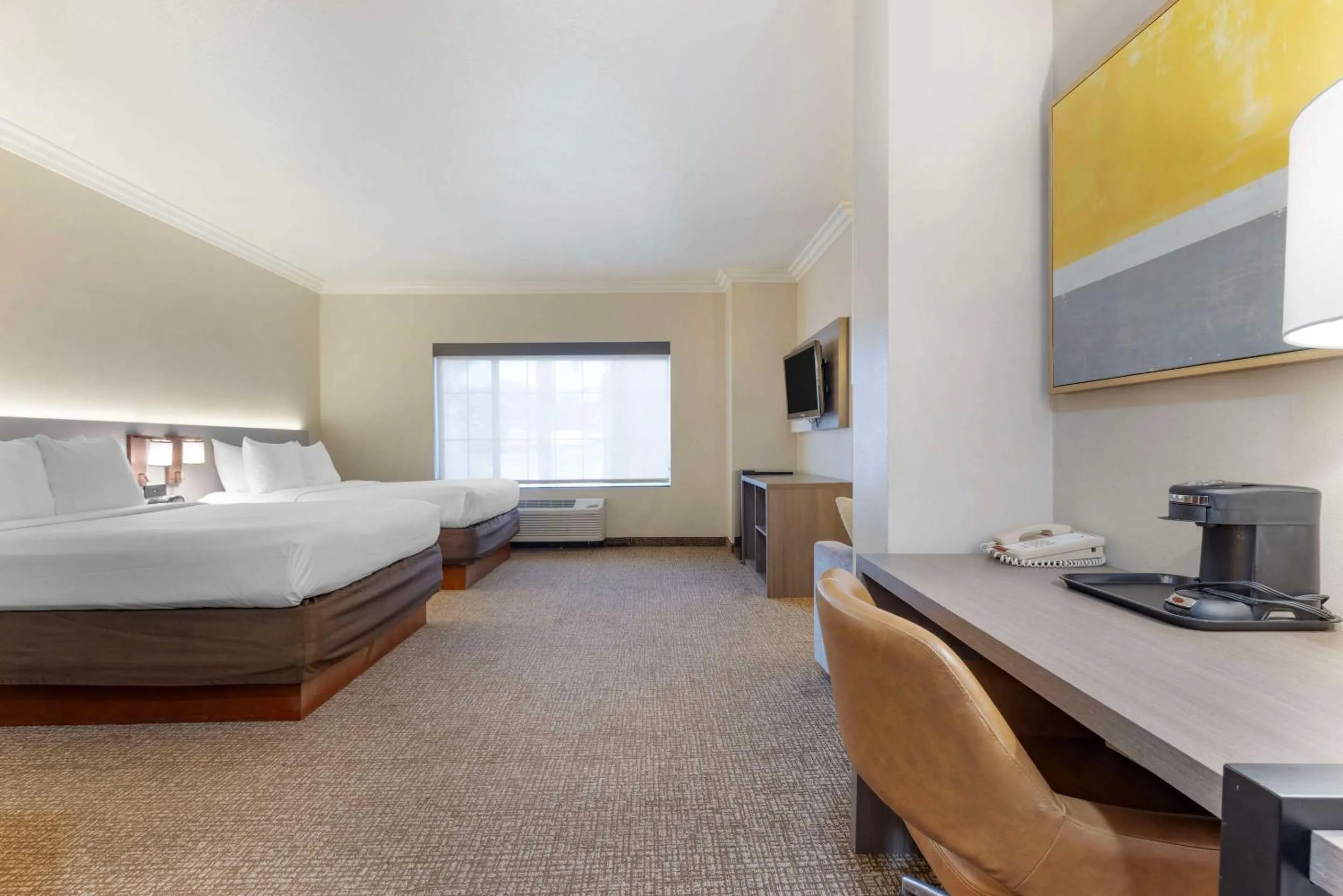 Bedroom, Bed in Comfort Suites Oceanside Camp Pendleton Area