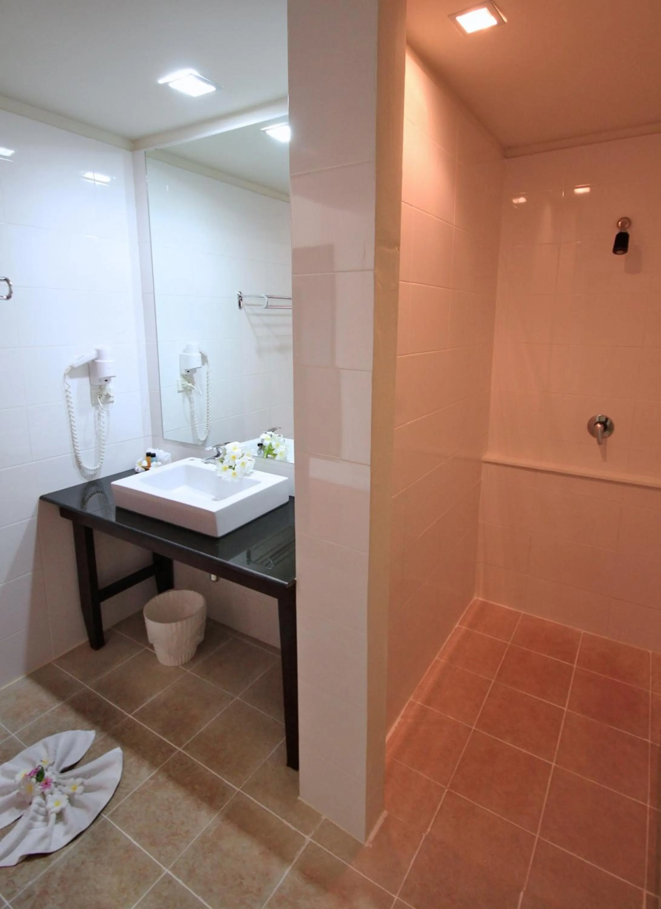 Bathroom in The Hive Hotel