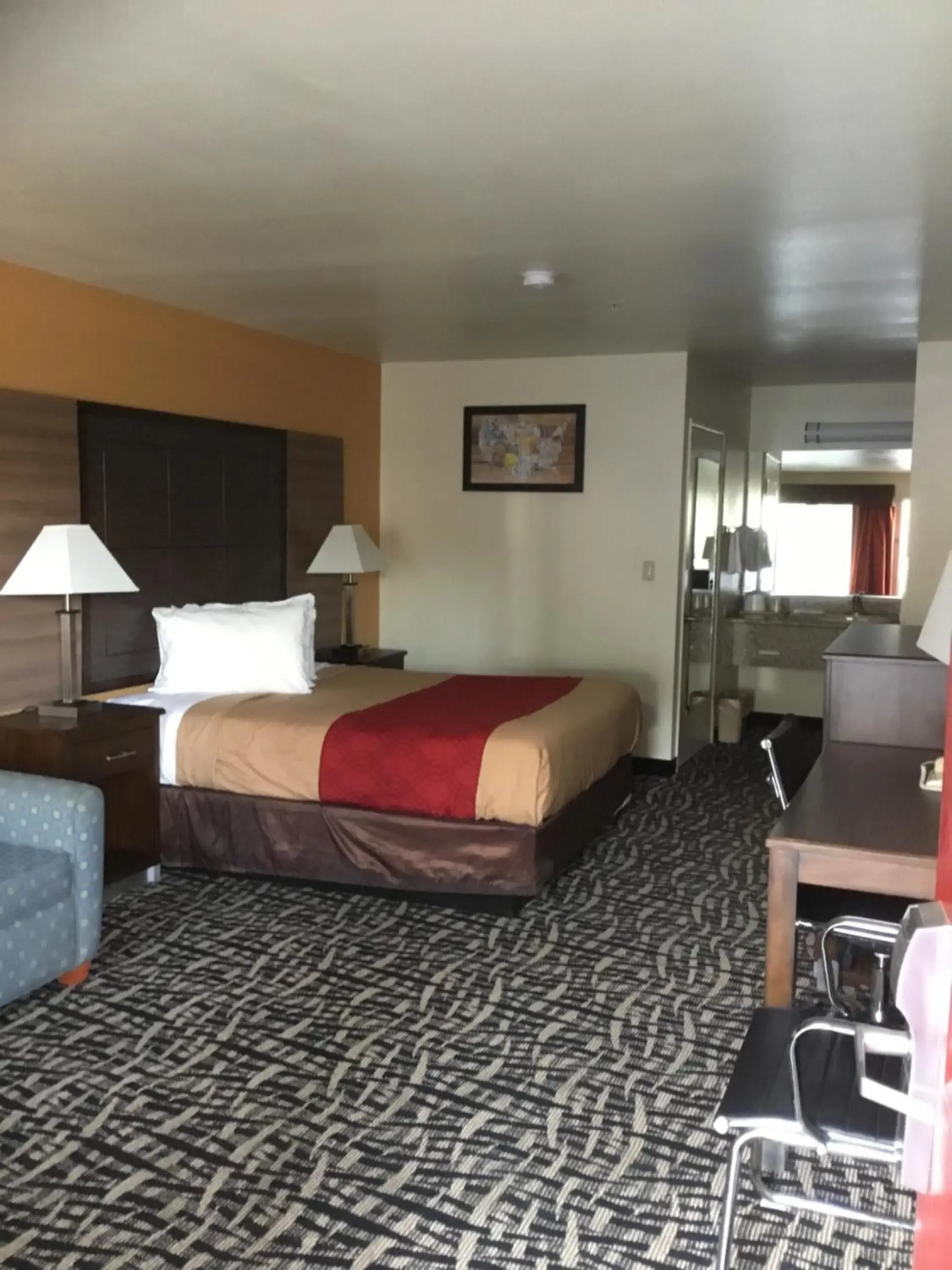 Queen Room - Non-Smoking in Executive Inn westley,CA Queen Room - Non-Smoking in Executive Inn westley,CA