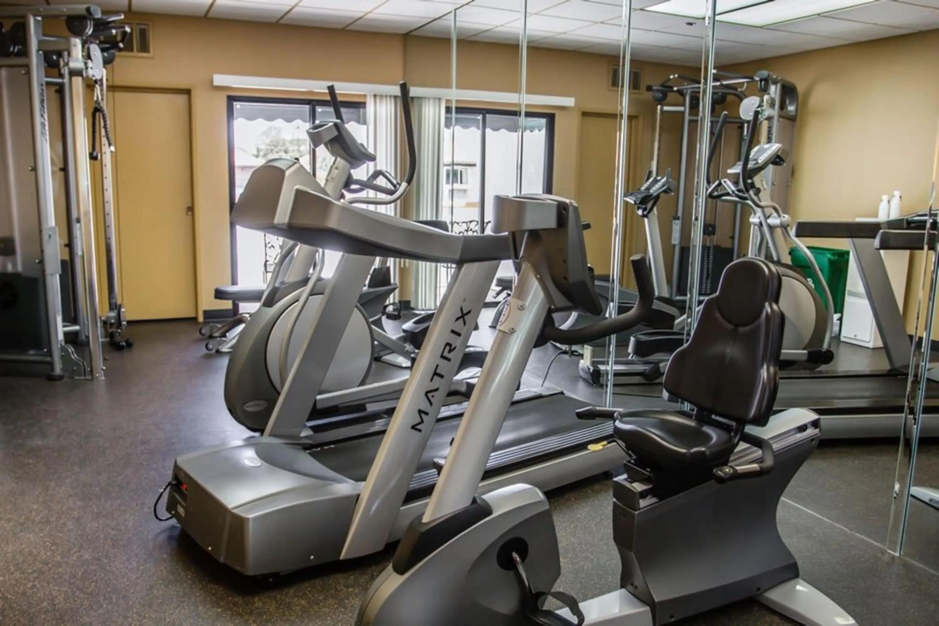 Fitness centre/facilities in Quality Suites Downtown San Luis Obispo