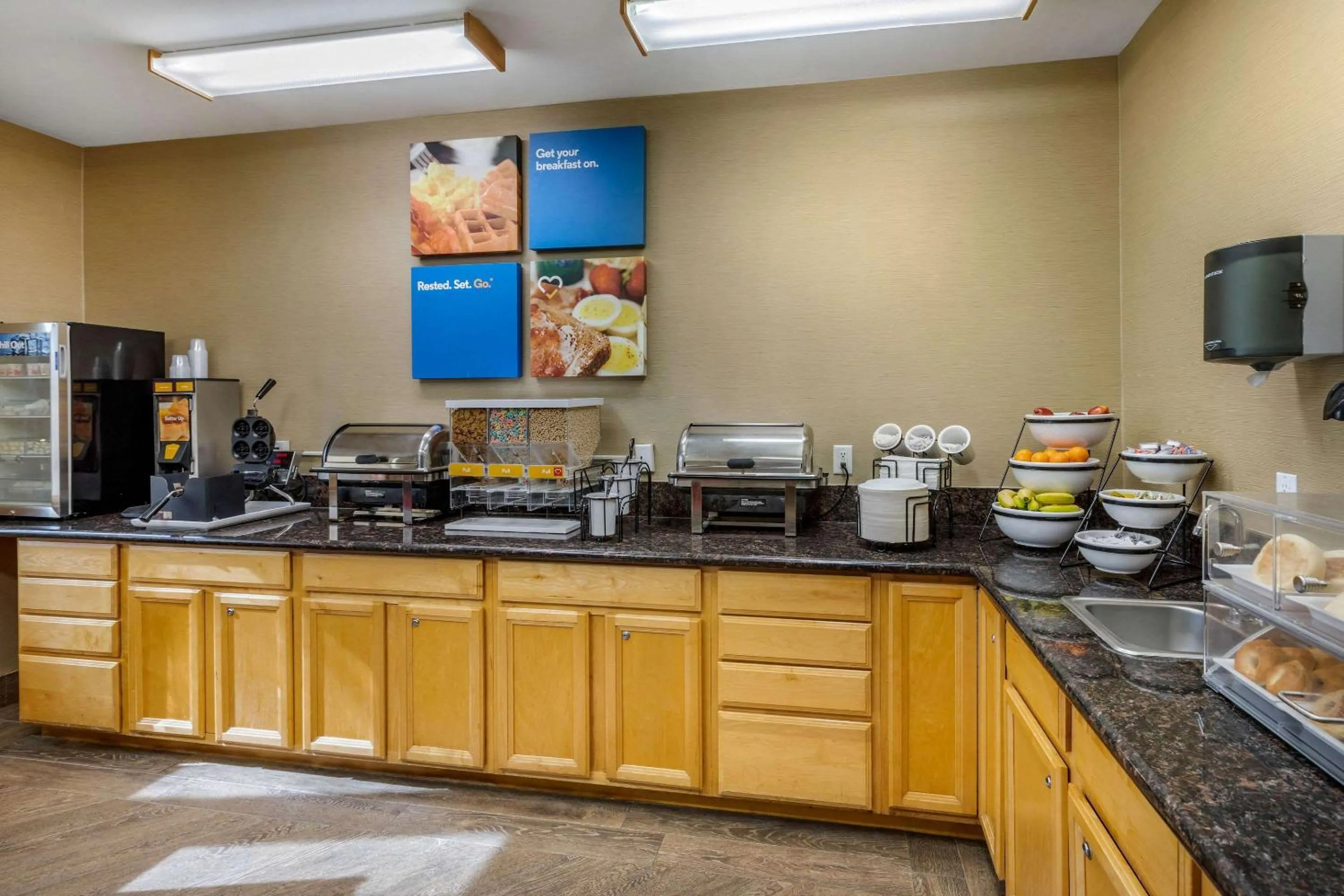 Restaurant/places to eat in Comfort Inn & Suites Murrieta Temecula Wine Country