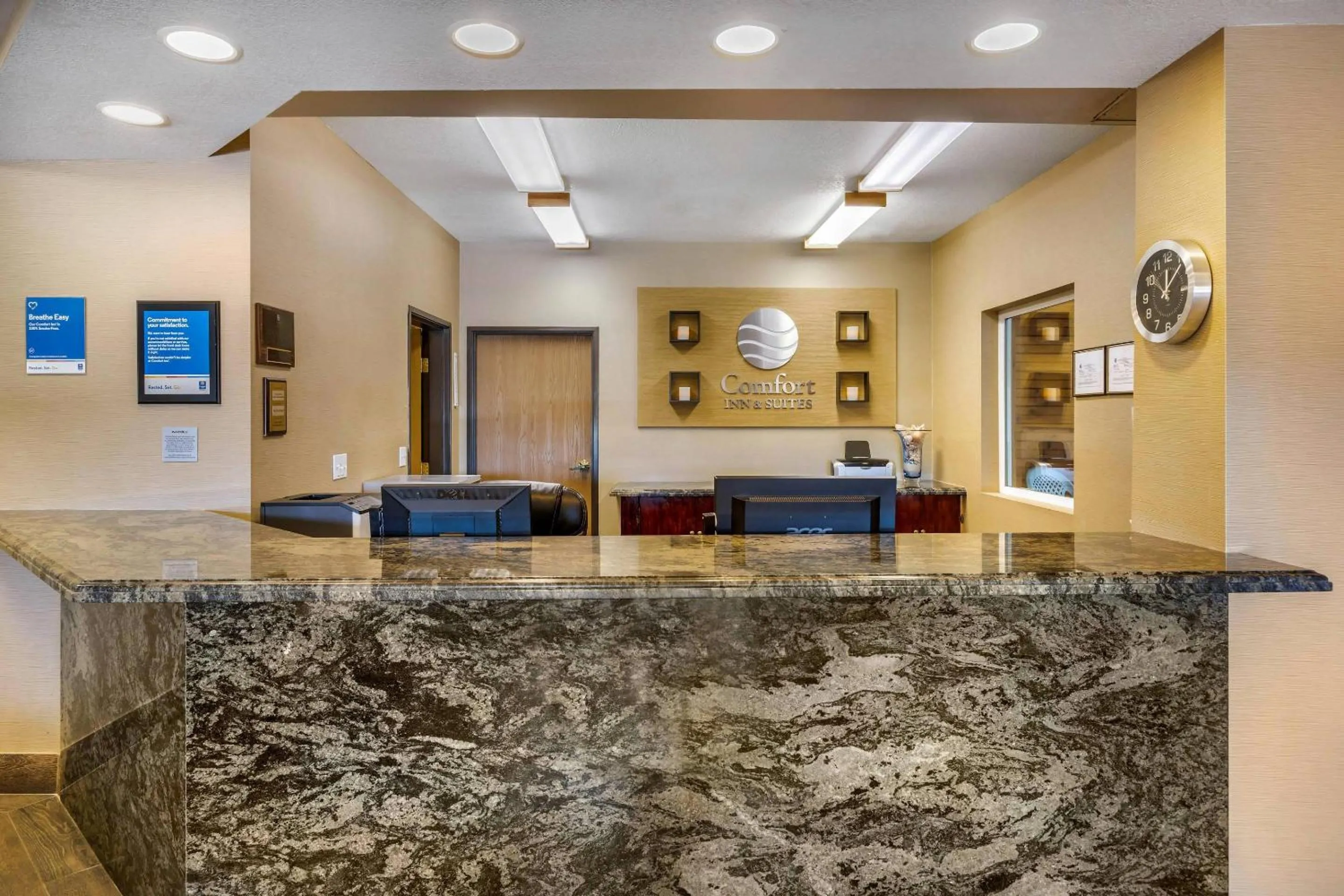 Lobby or reception in Comfort Inn & Suites Murrieta Temecula Wine Country