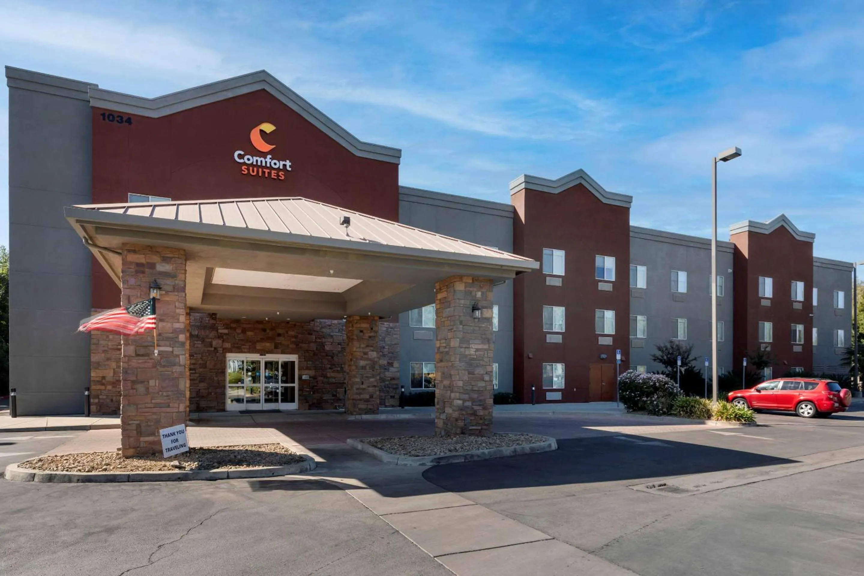 Property building in Comfort Suites Marysville-Yuba City