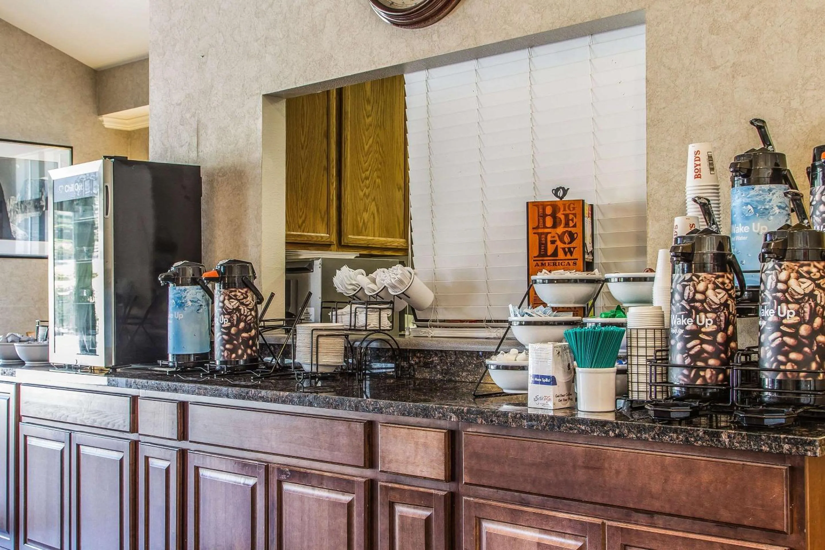 Restaurant/places to eat in Quality Inn Half Moon Bay-Miramar Beach