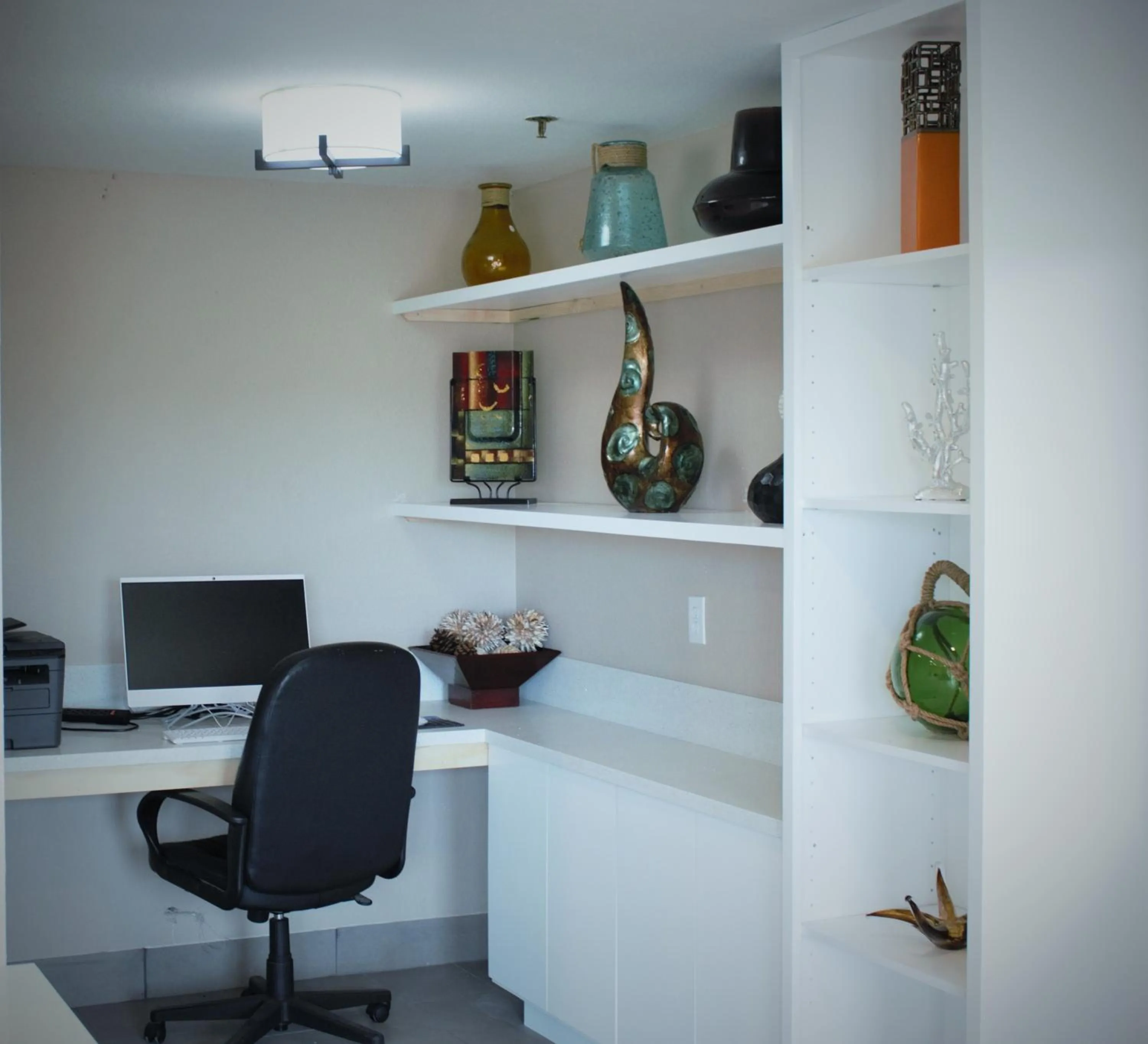 Business facilities in Country Inn & Suites by Radisson, Monterey Beachfront-Marina, CA