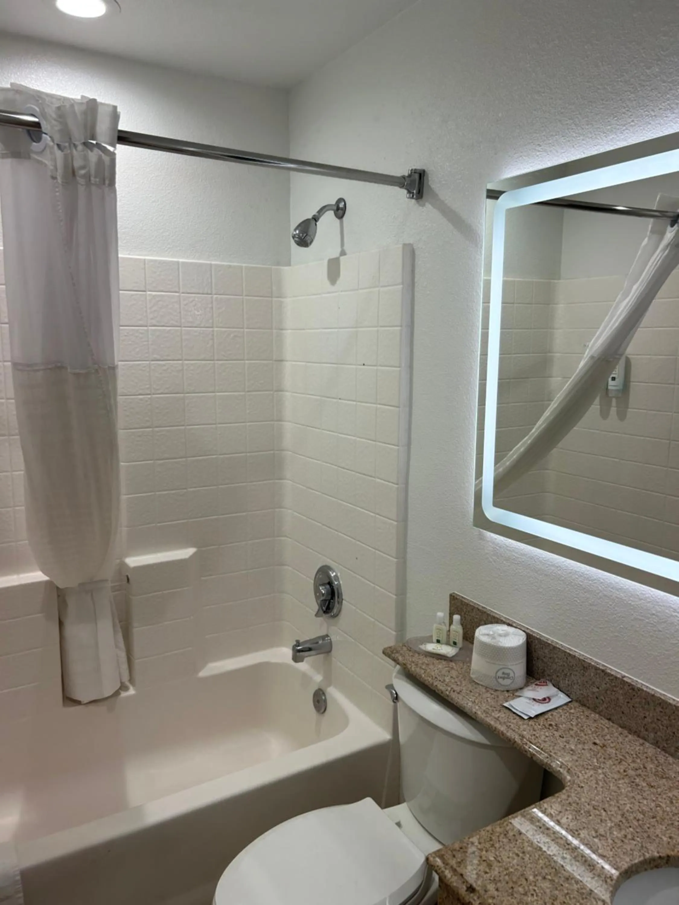 Bathroom in Quality Inn & Suites Santa Rosa South