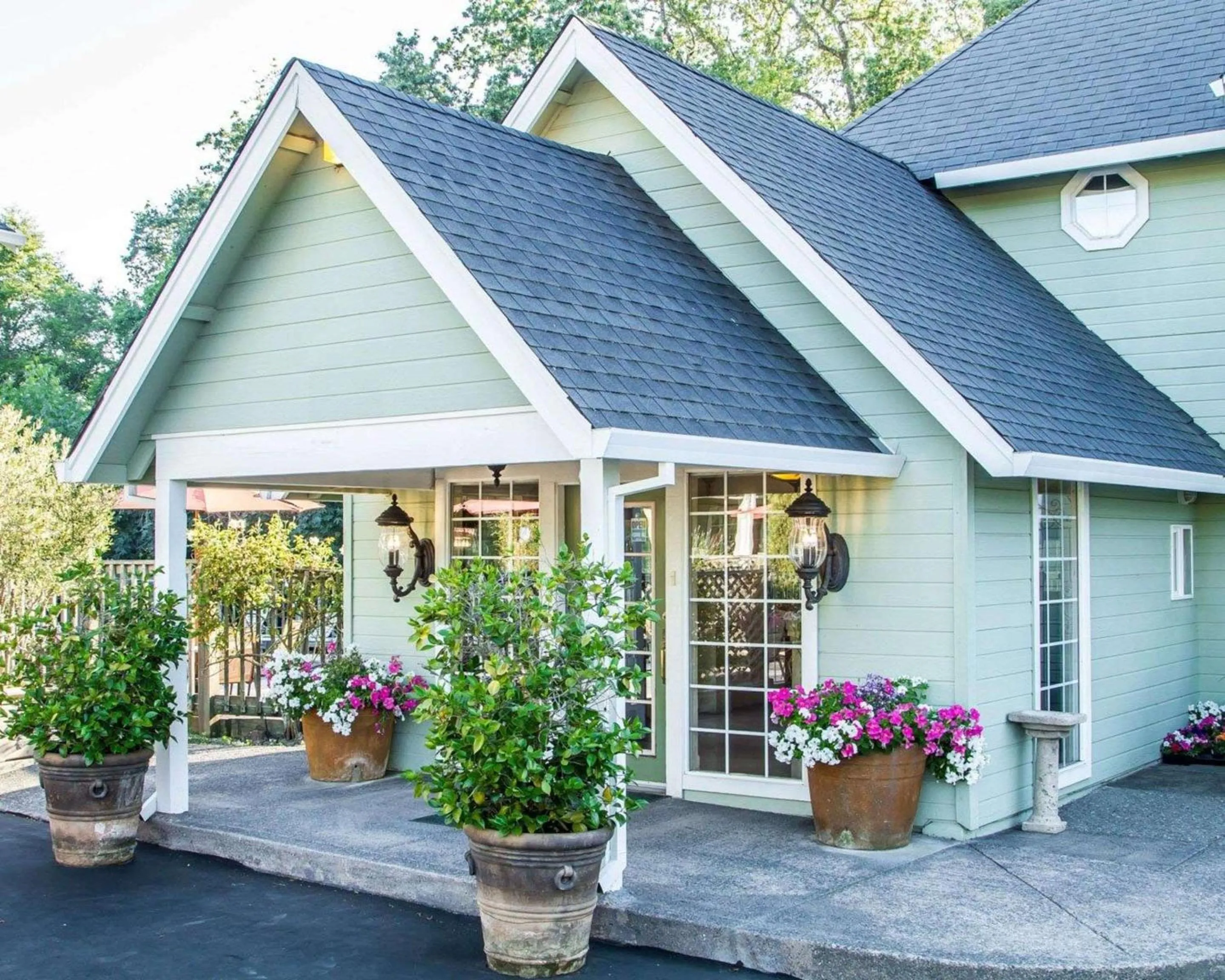 Property building in The Inn at Baechtel Creek