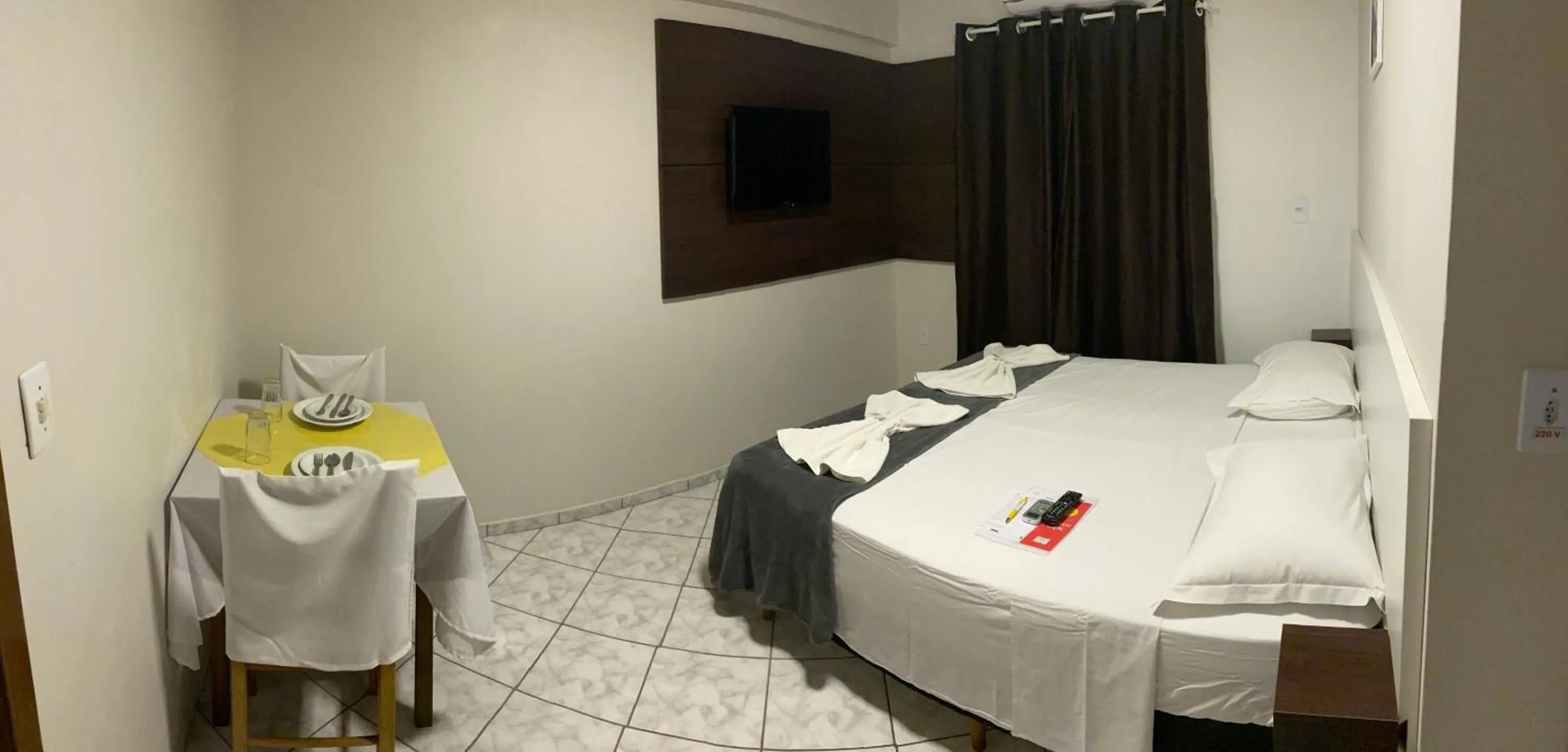 Bed in Pousada Cores