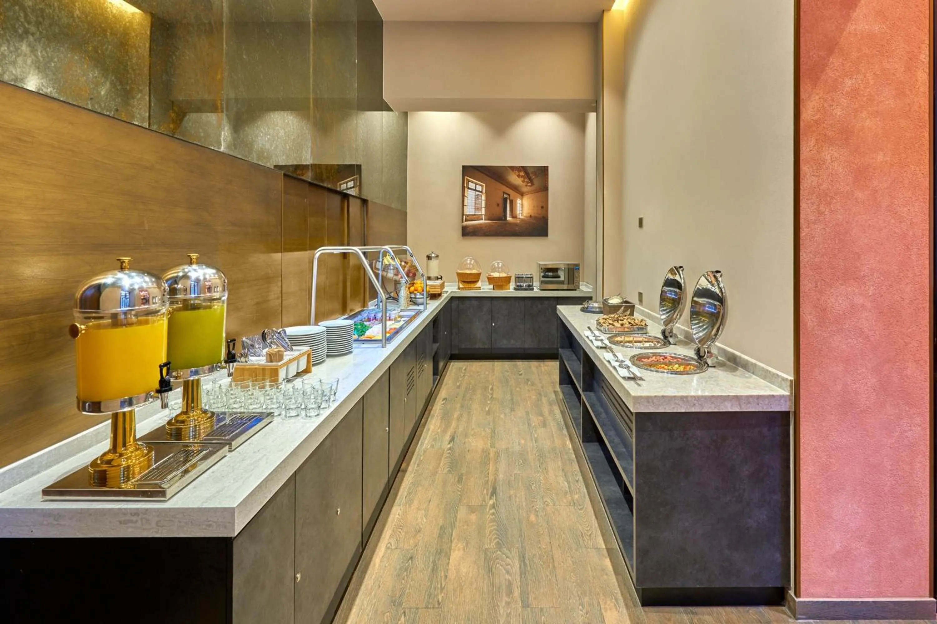 Breakfast in City Centro by Marriott San Luis Potosi