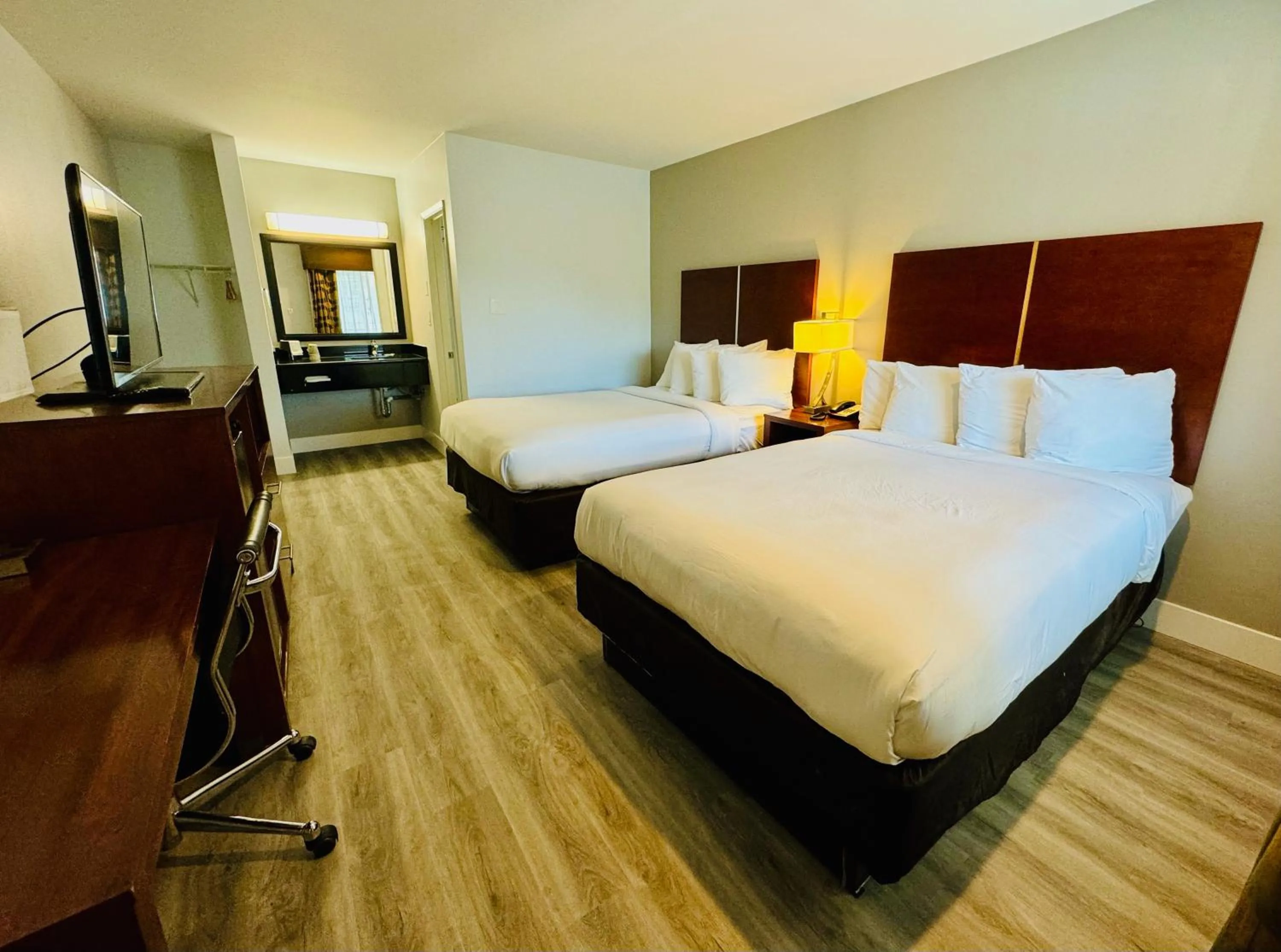 Bedroom, Bed in Motel 6 Martinez, CA