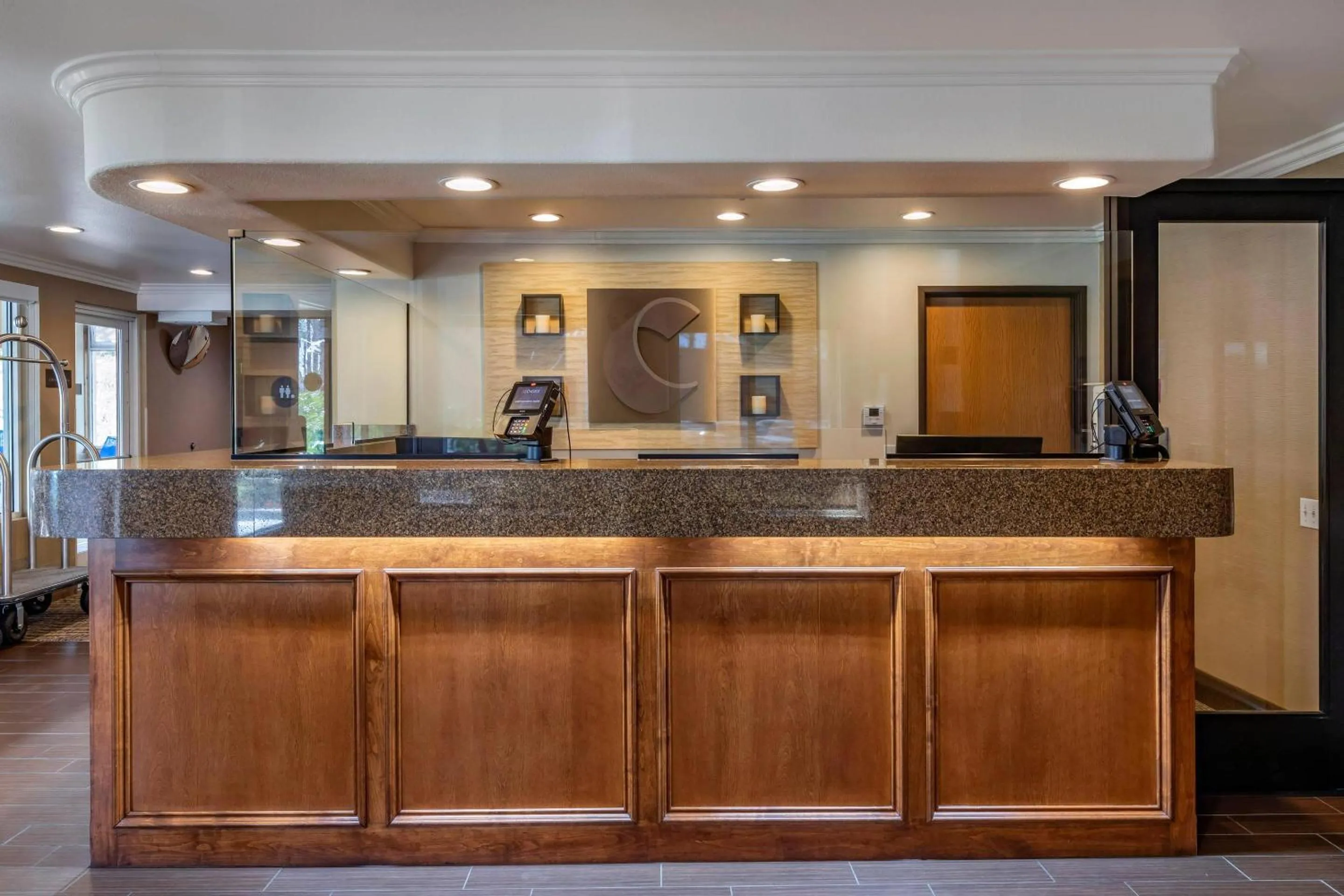 Lobby or reception in Comfort Inn Fontana