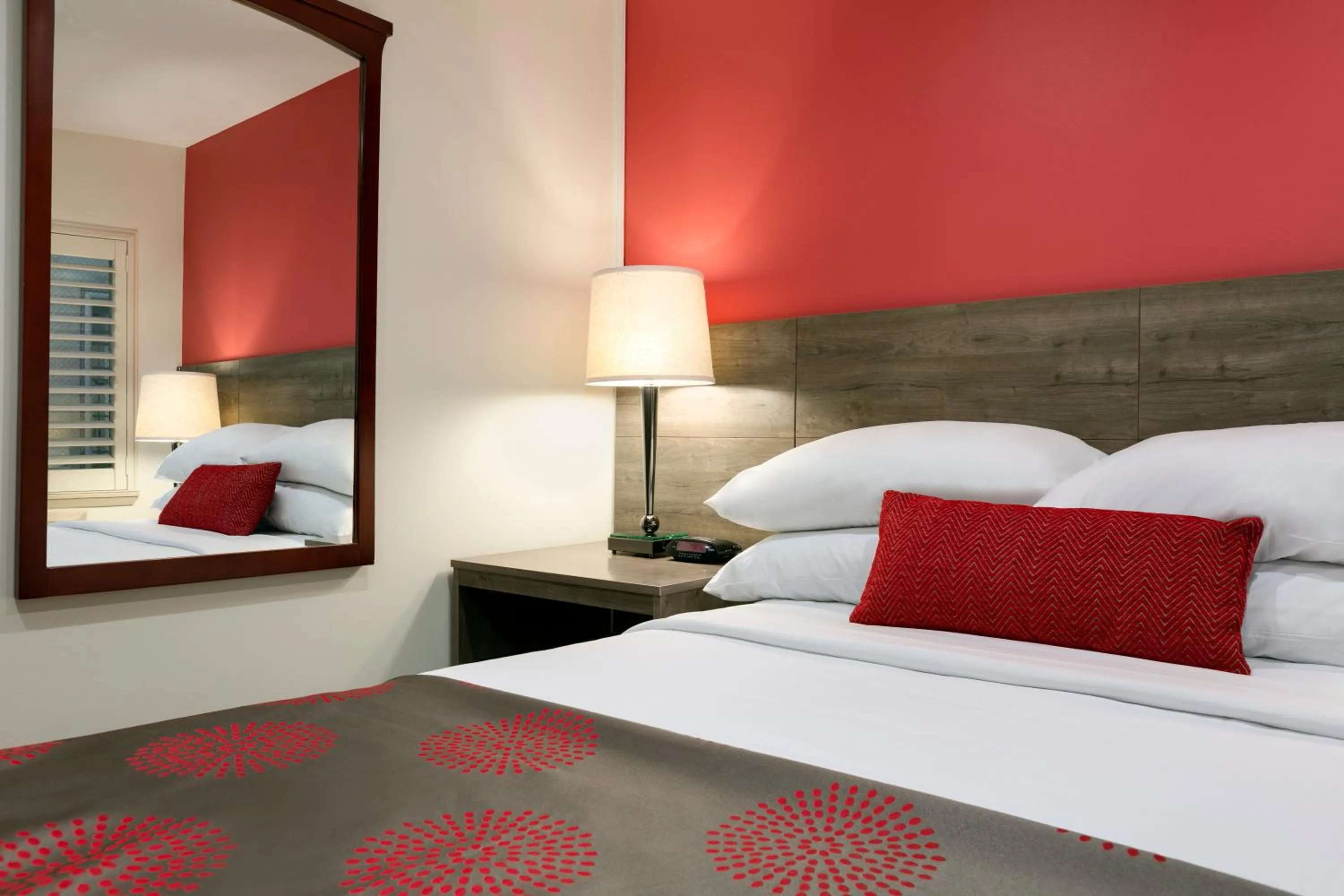 Bed in Ramada by Wyndham Oakland Downtown City Center