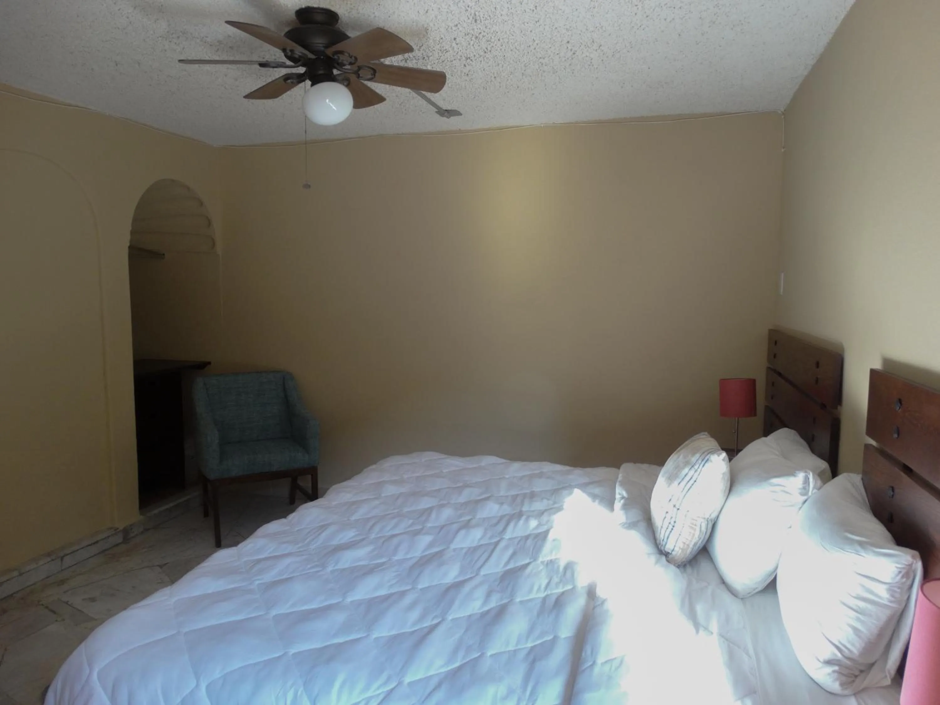 Bed in Hotel Camino de Allende