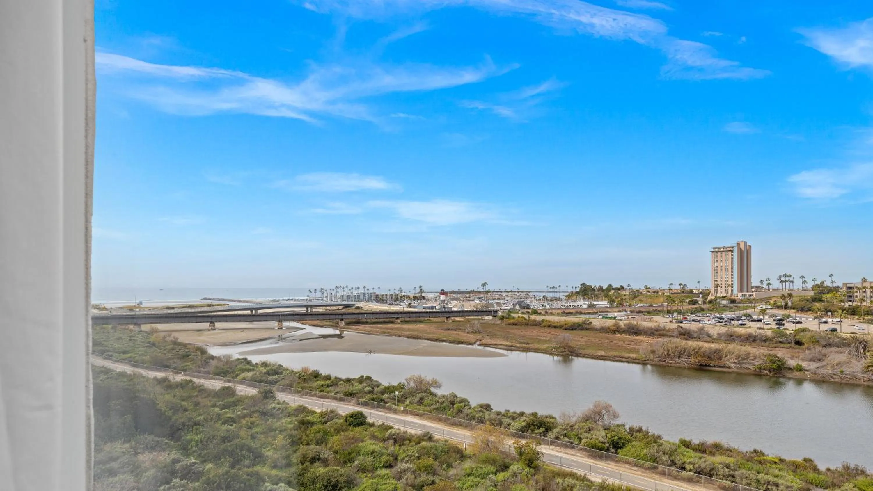 Balcony/Terrace in Oceanside, CA – Marina / Camp Pendleton