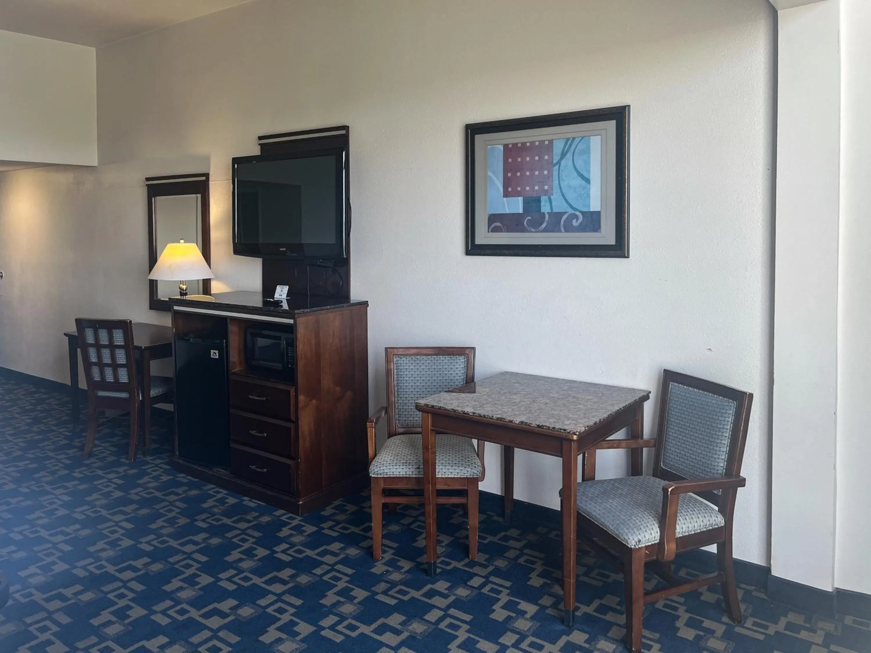 Photo of the whole room in Oceanside, CA – Marina / Camp Pendleton