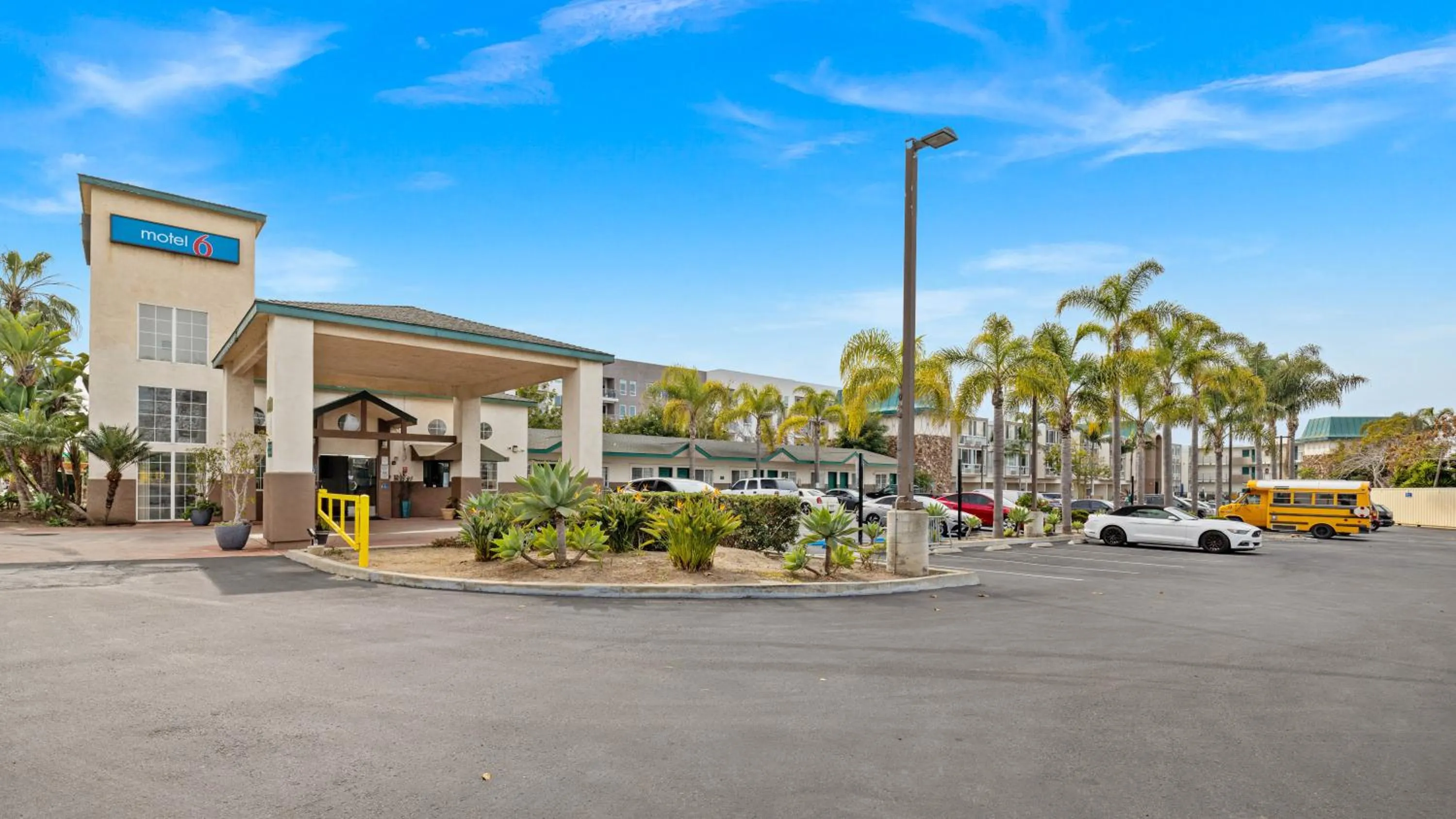 Property building in Oceanside, CA – Marina / Camp Pendleton