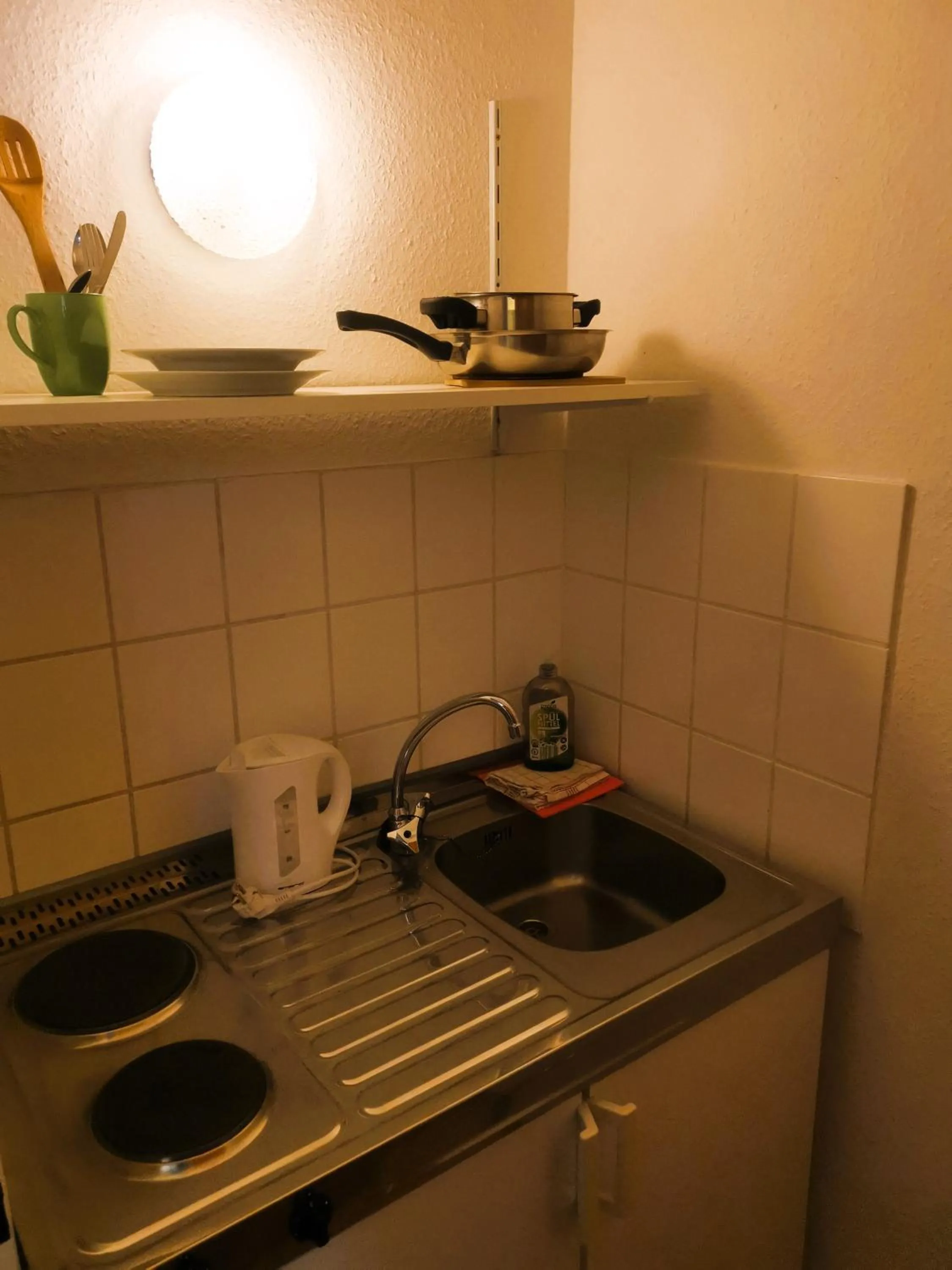 Kitchen or kitchenette in Hotel Arheilger Hof
