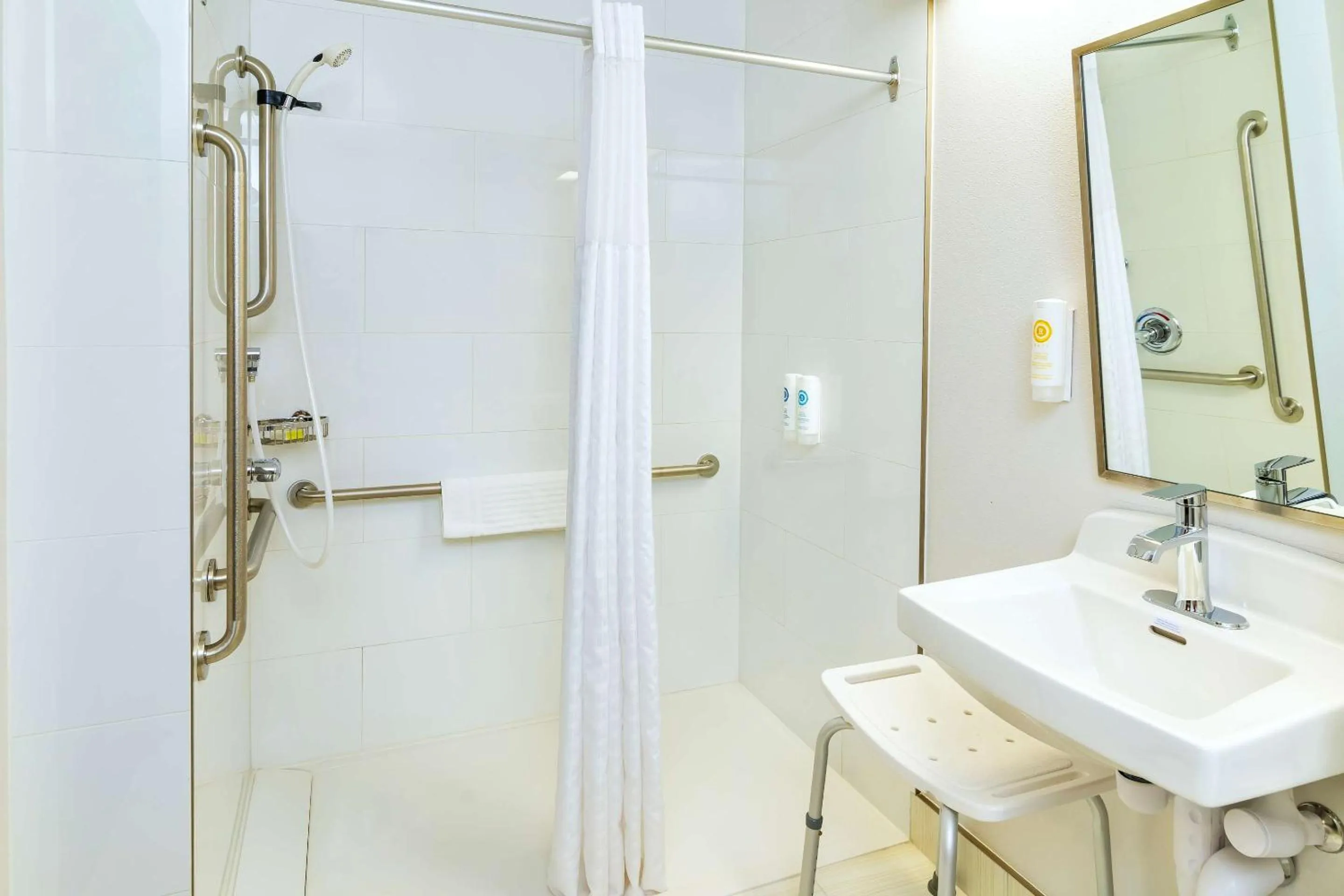 Bedroom in Comfort Inn & Suites