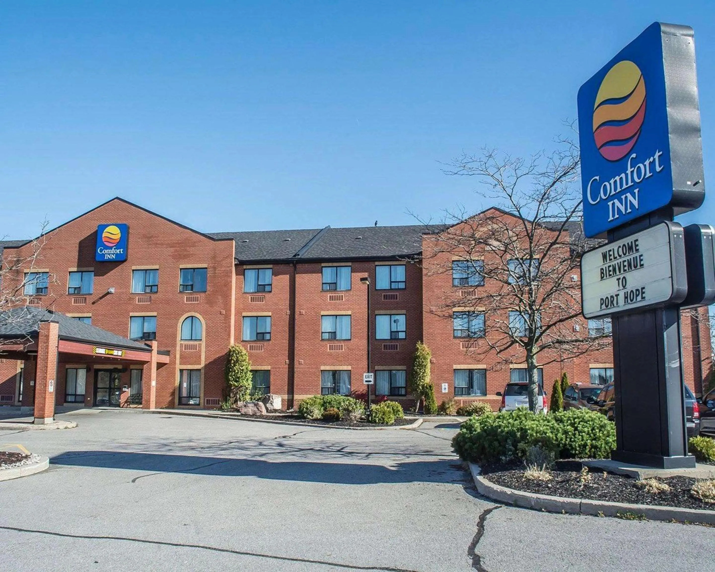 Property building in Comfort Inn