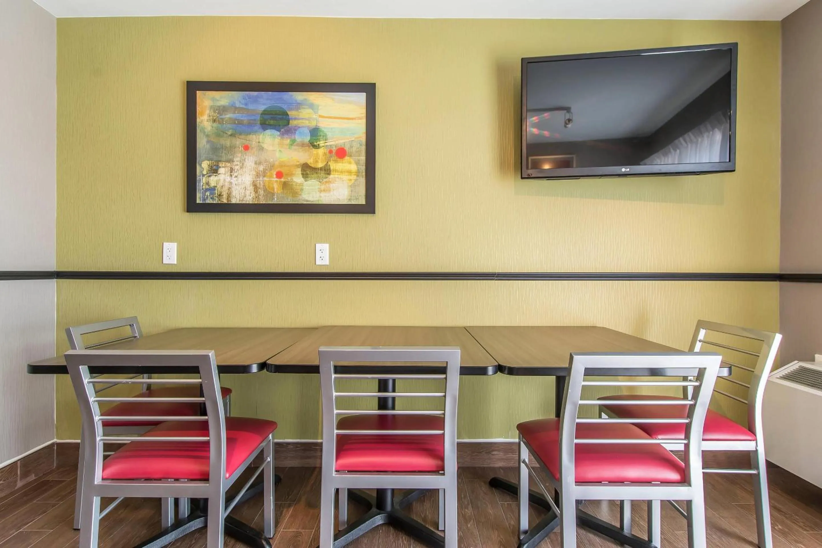 Breakfast in Comfort Inn