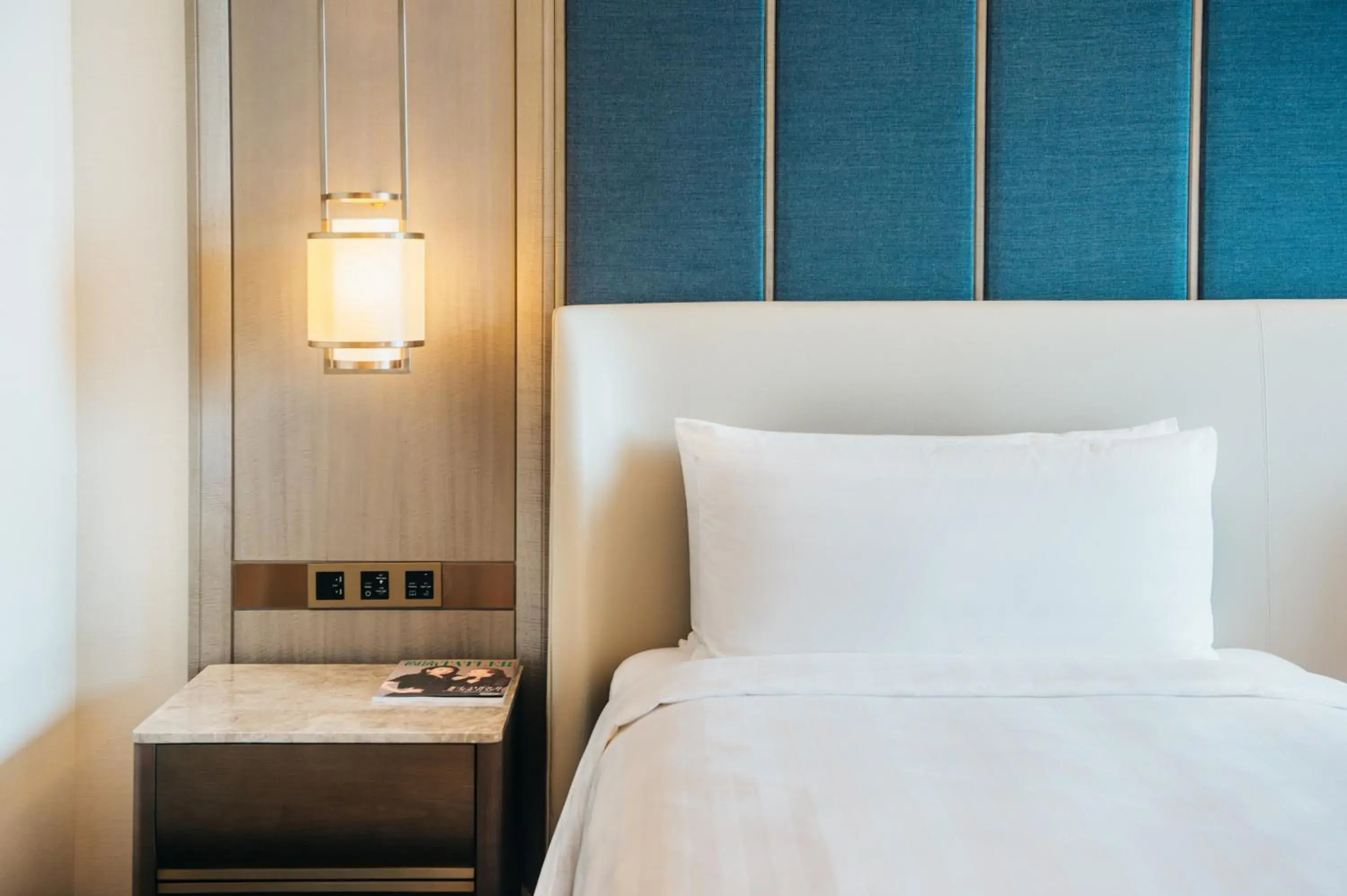 Premier Twin Room in Shangri-La Yuanqu, Suzhou Premier Twin Room in Shangri-La Yuanqu, Suzhou