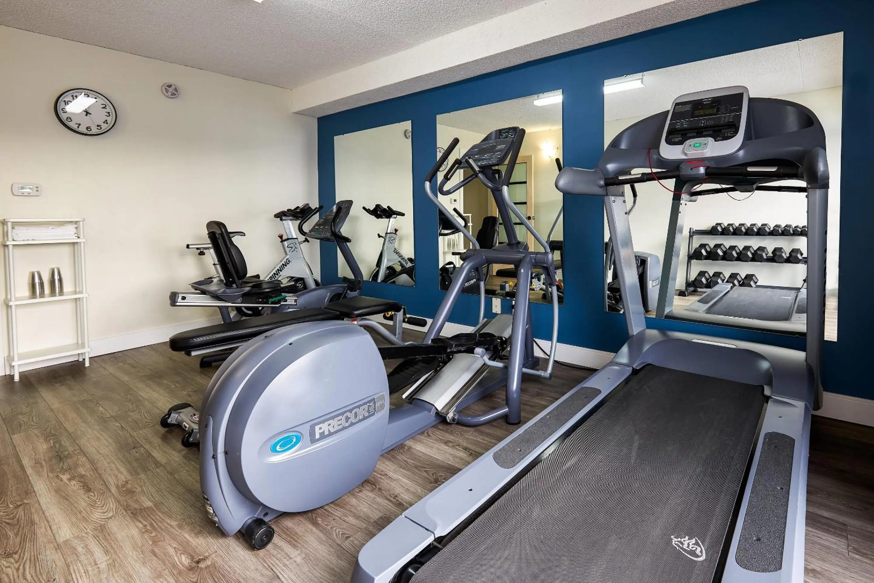 Fitness centre/facilities in Comfort Inn
