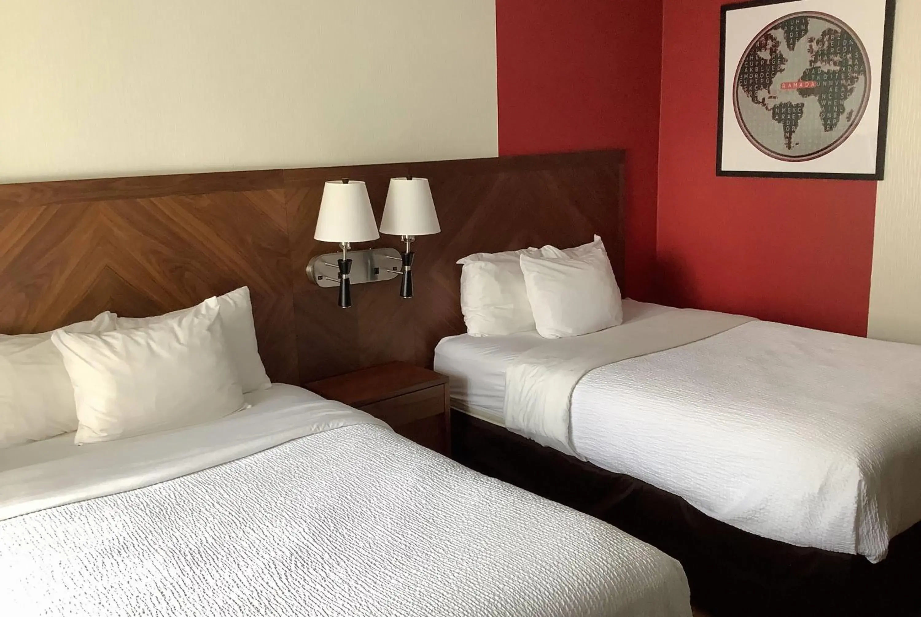 Double Room with Two Double Beds and River View - Non-Smoking in Ramada by Wyndham Arnprior Double Room with Two Double Beds and River View - Non-Smoking in Ramada by Wyndham Arnprior