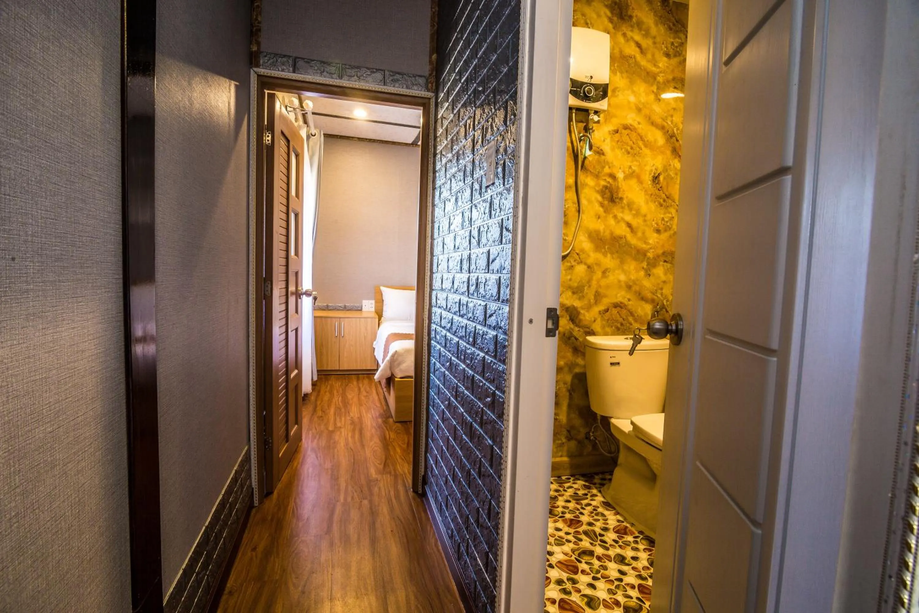 Shower in BaHo Eco Beat