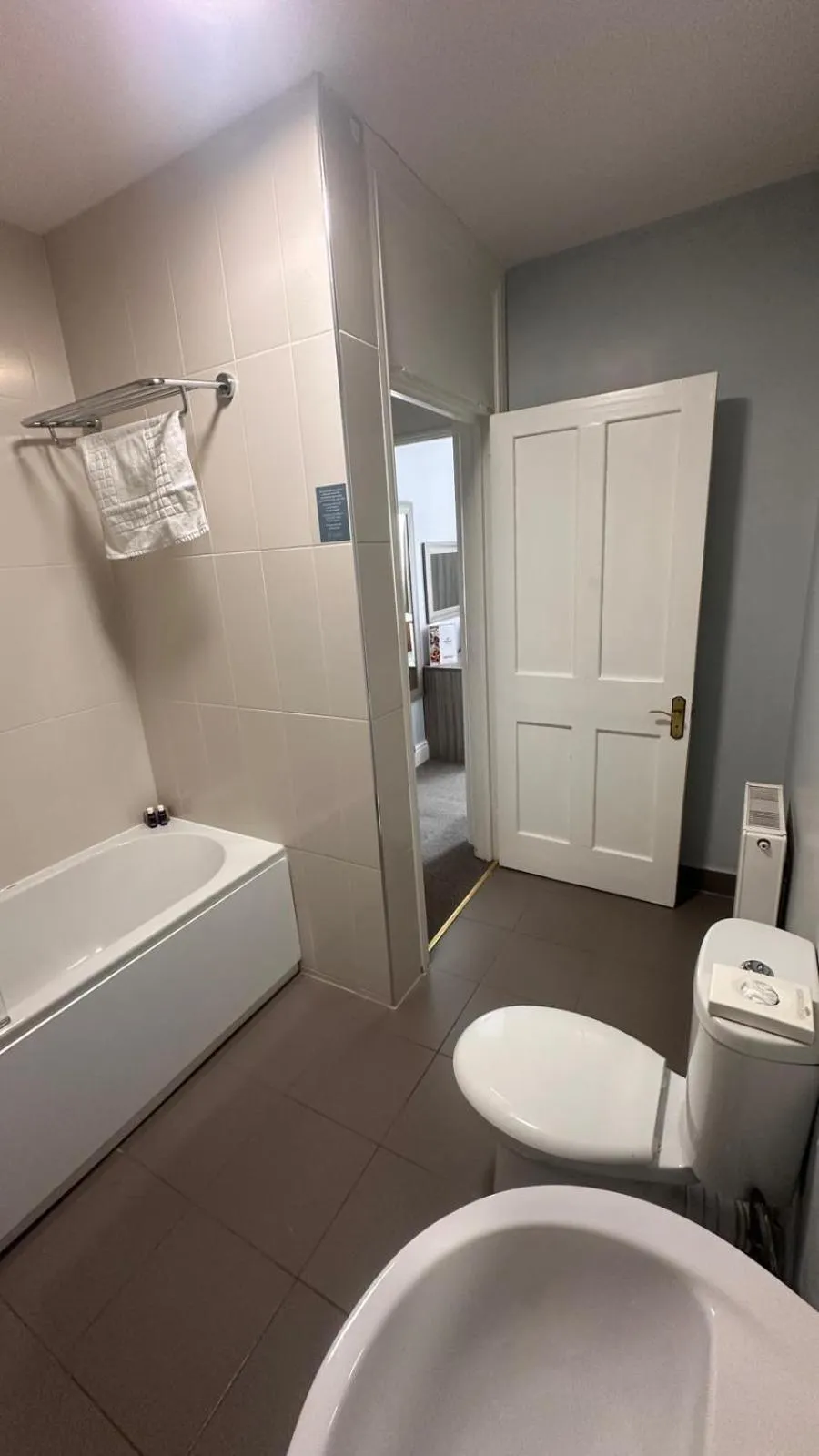 Bathroom in St Andrews Town Hotel