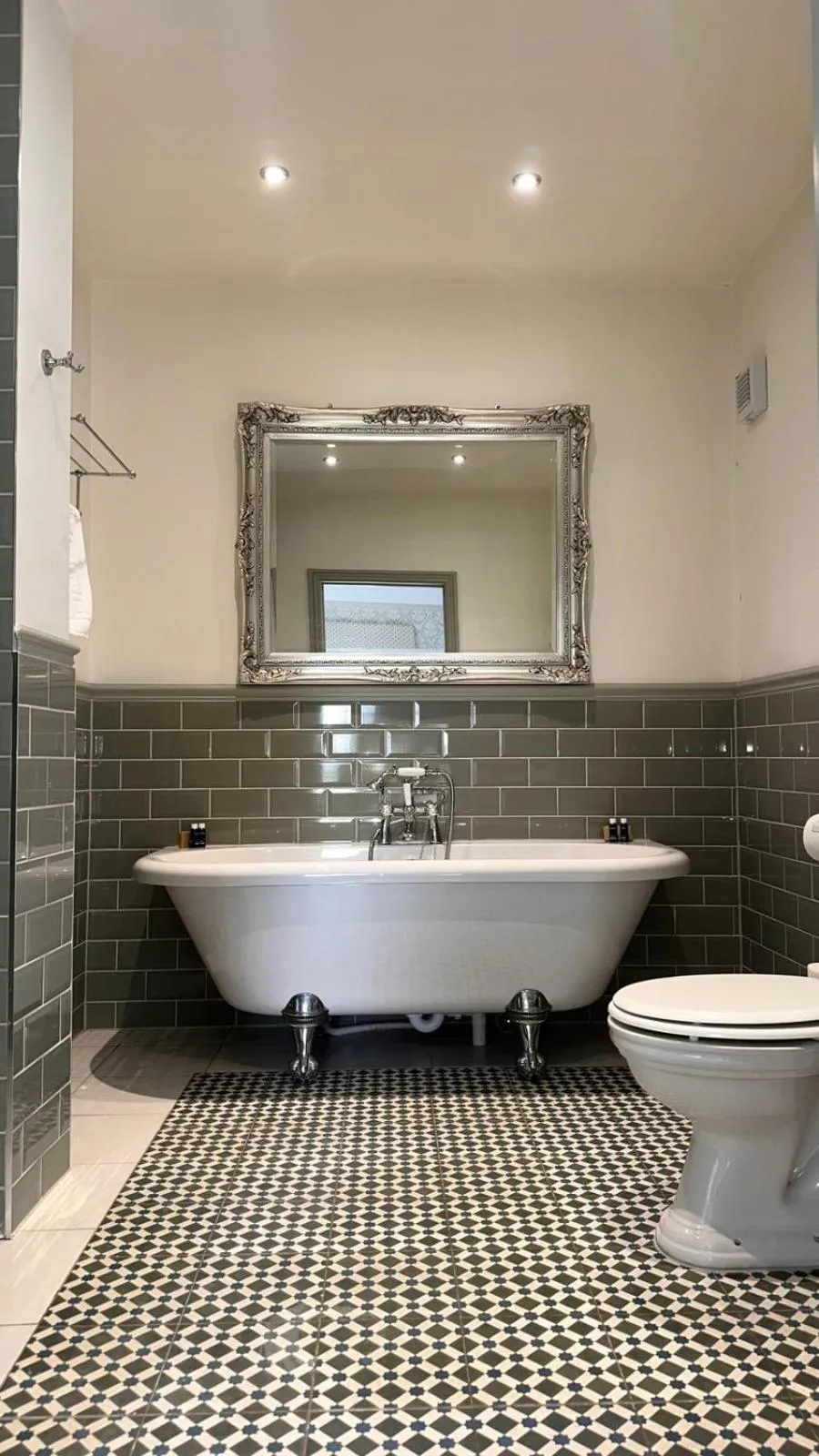 Bathroom in St Andrews Town Hotel