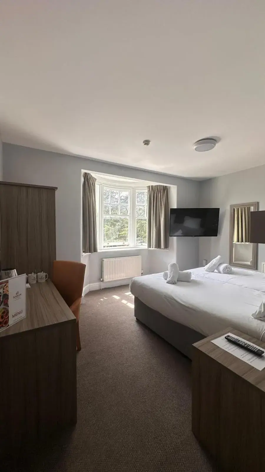 Standard Twin Room in St Andrews Town Hotel Standard Twin Room in St Andrews Town Hotel