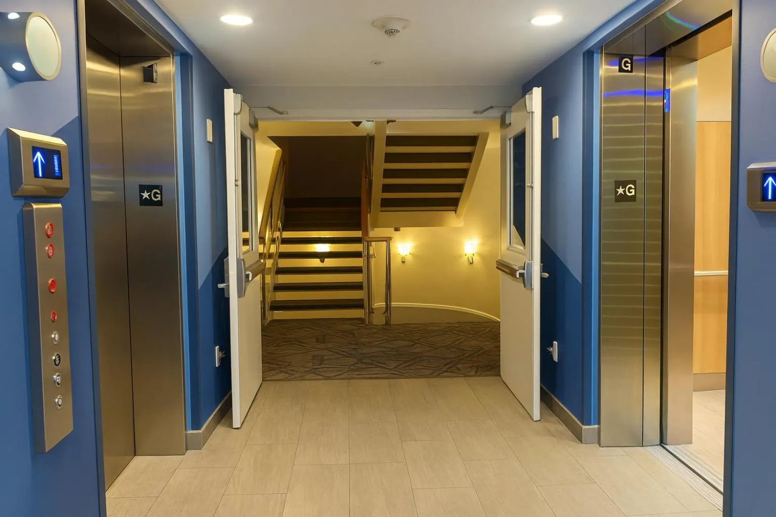 elevator in Holiday Inn Express & Suites Halifax - Bedford by IHG