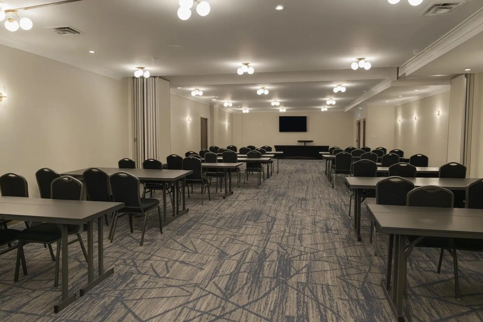 Meeting/conference room in Holiday Inn Express & Suites Halifax - Bedford by IHG