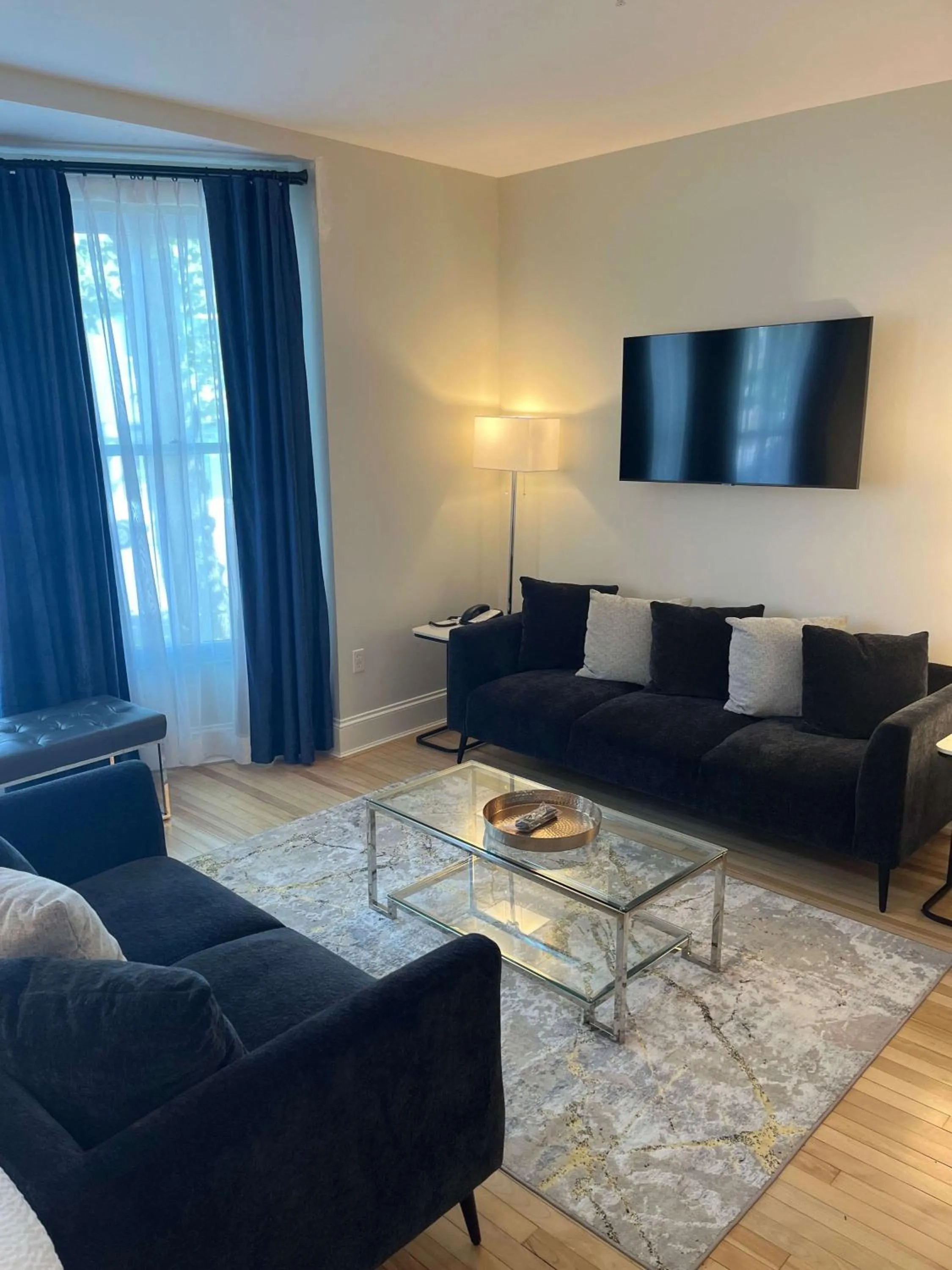 Bedroom in Quality Inn & Suites Downtown