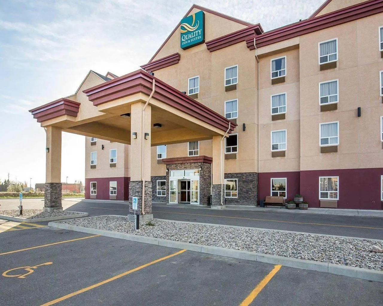 Property building in Quality Inn & Suites