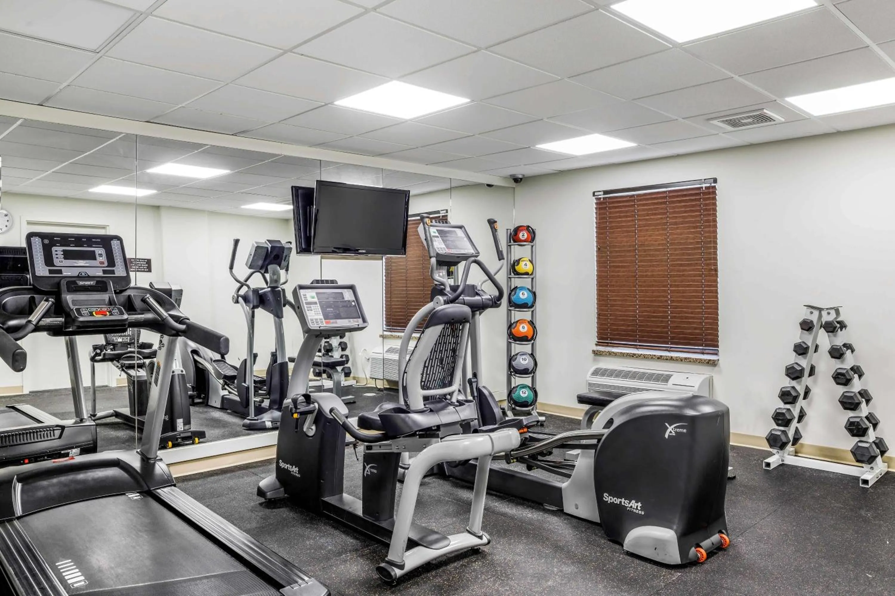 Fitness centre/facilities in Days Inn & Suites by Wyndham Sherwood Park Edmonton
