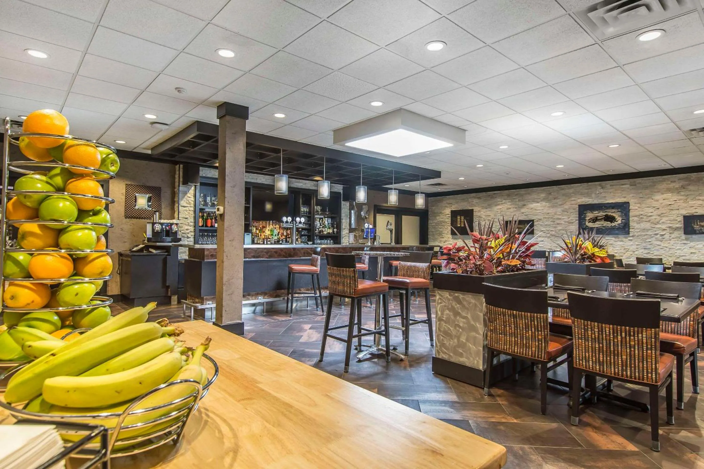 Breakfast in Quattro Hotel & Conf Centre, an Ascend Collection Hotel