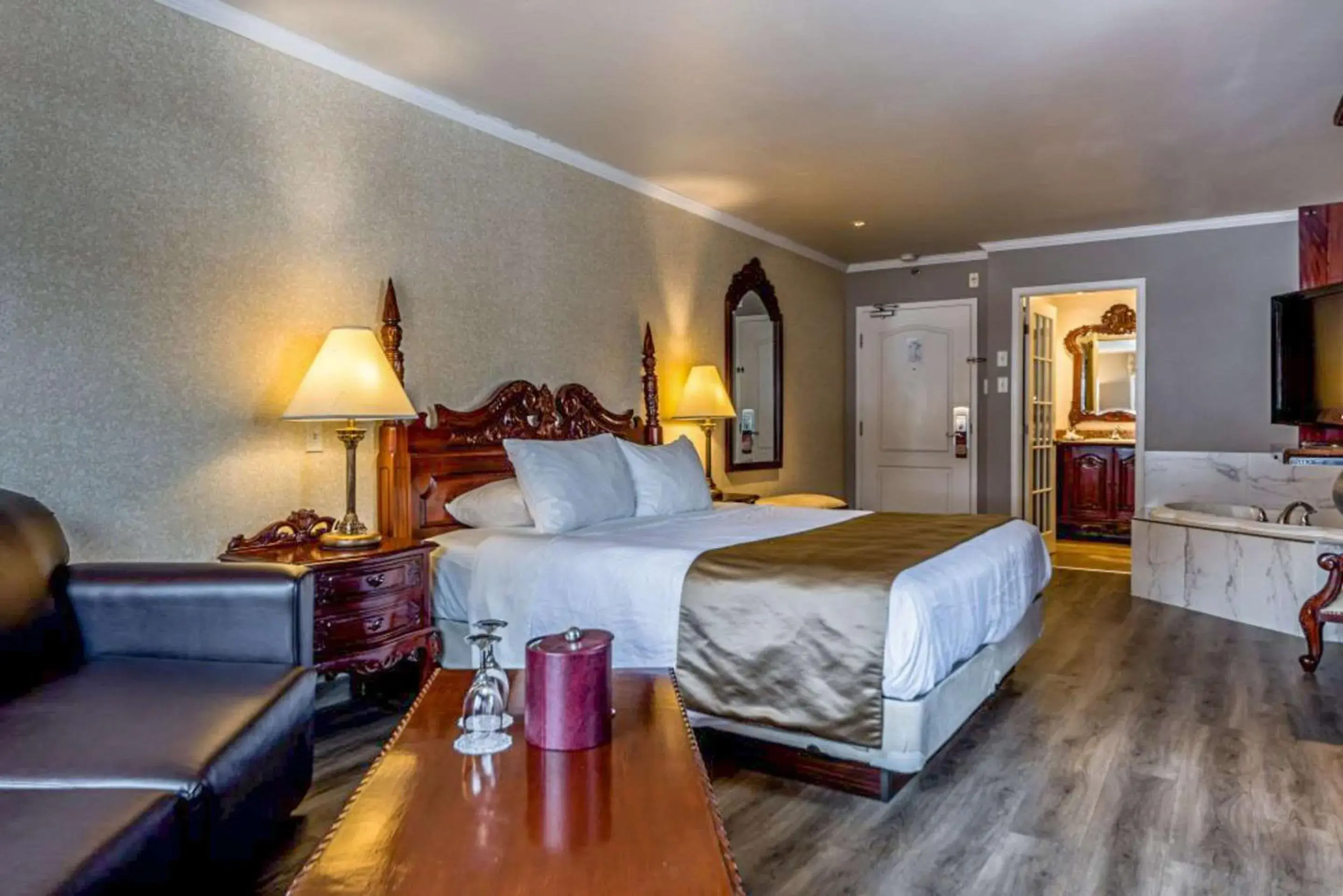 King Suite - Non-Smoking in St Christophe Hotel & Spa, an Ascend Collection Hotel King Suite - Non-Smoking in St Christophe Hotel & Spa, an Ascend Collection Hotel