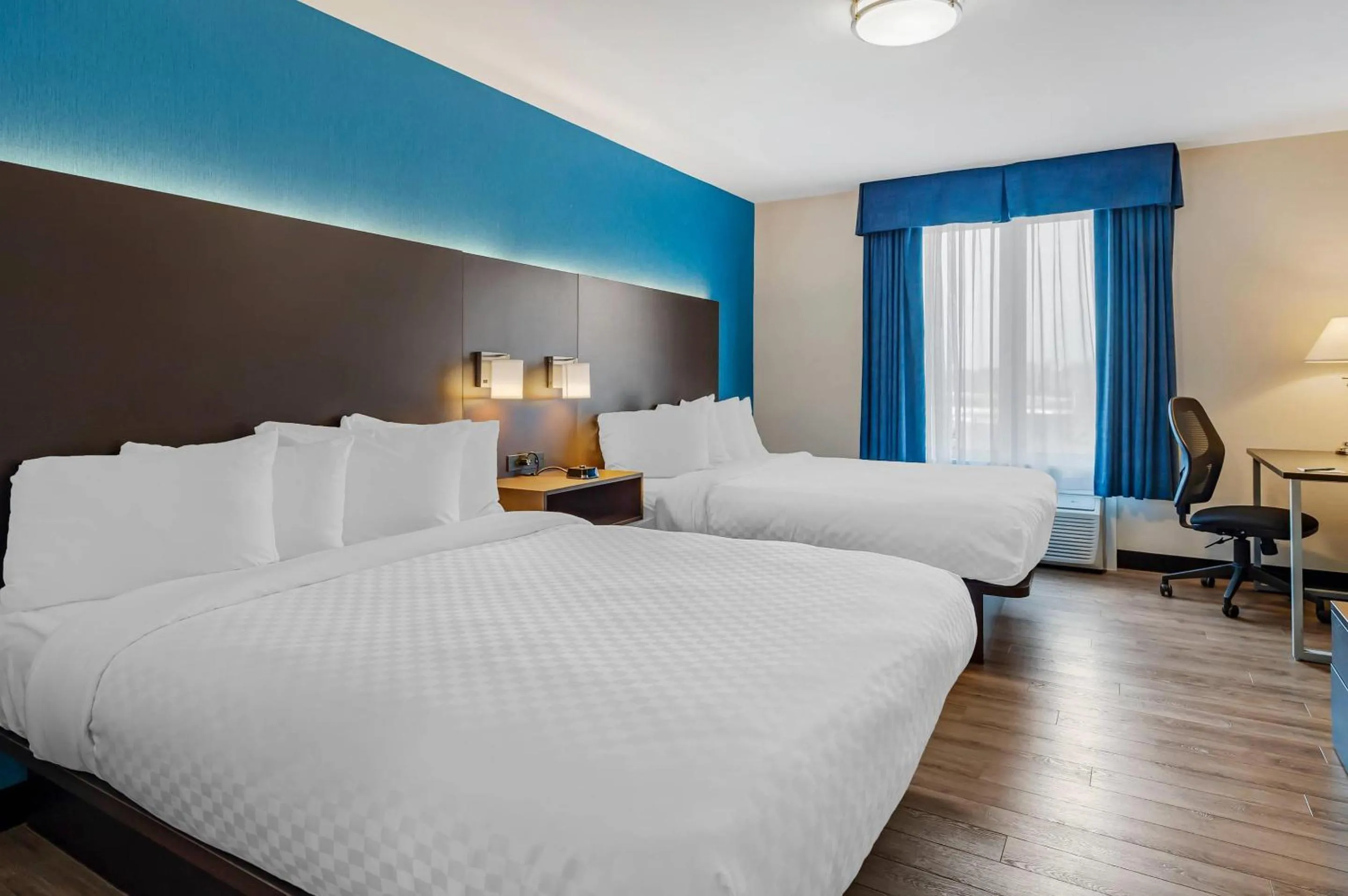 Bedroom, Bed in Quality Inn