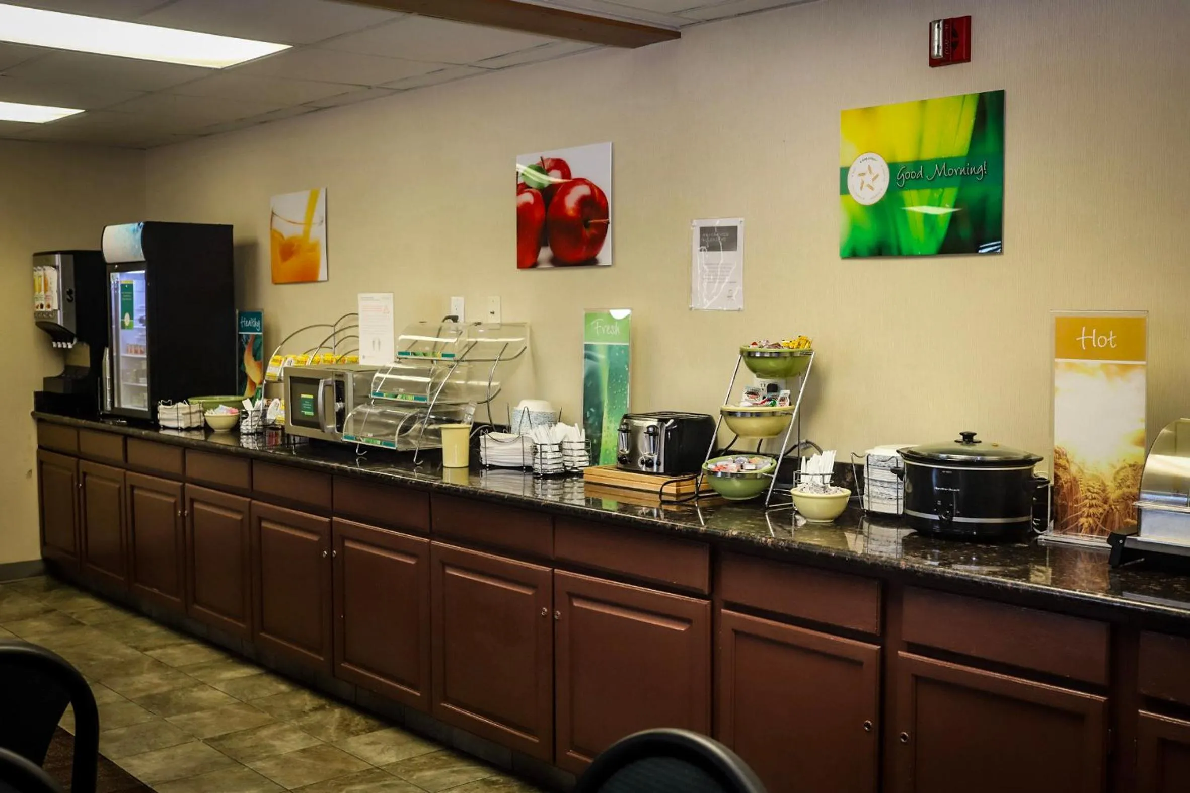 Restaurant/places to eat in Quality Inn Colorado Springs Airport